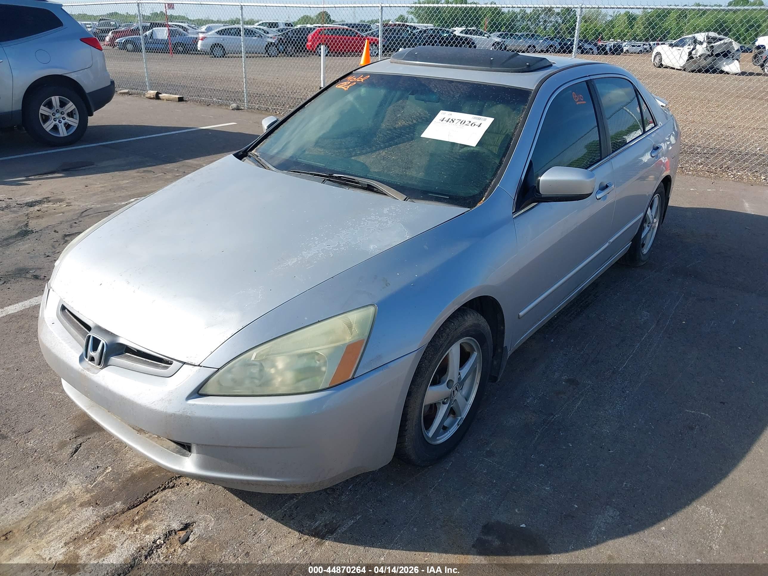 HONDA ACCORD image 2