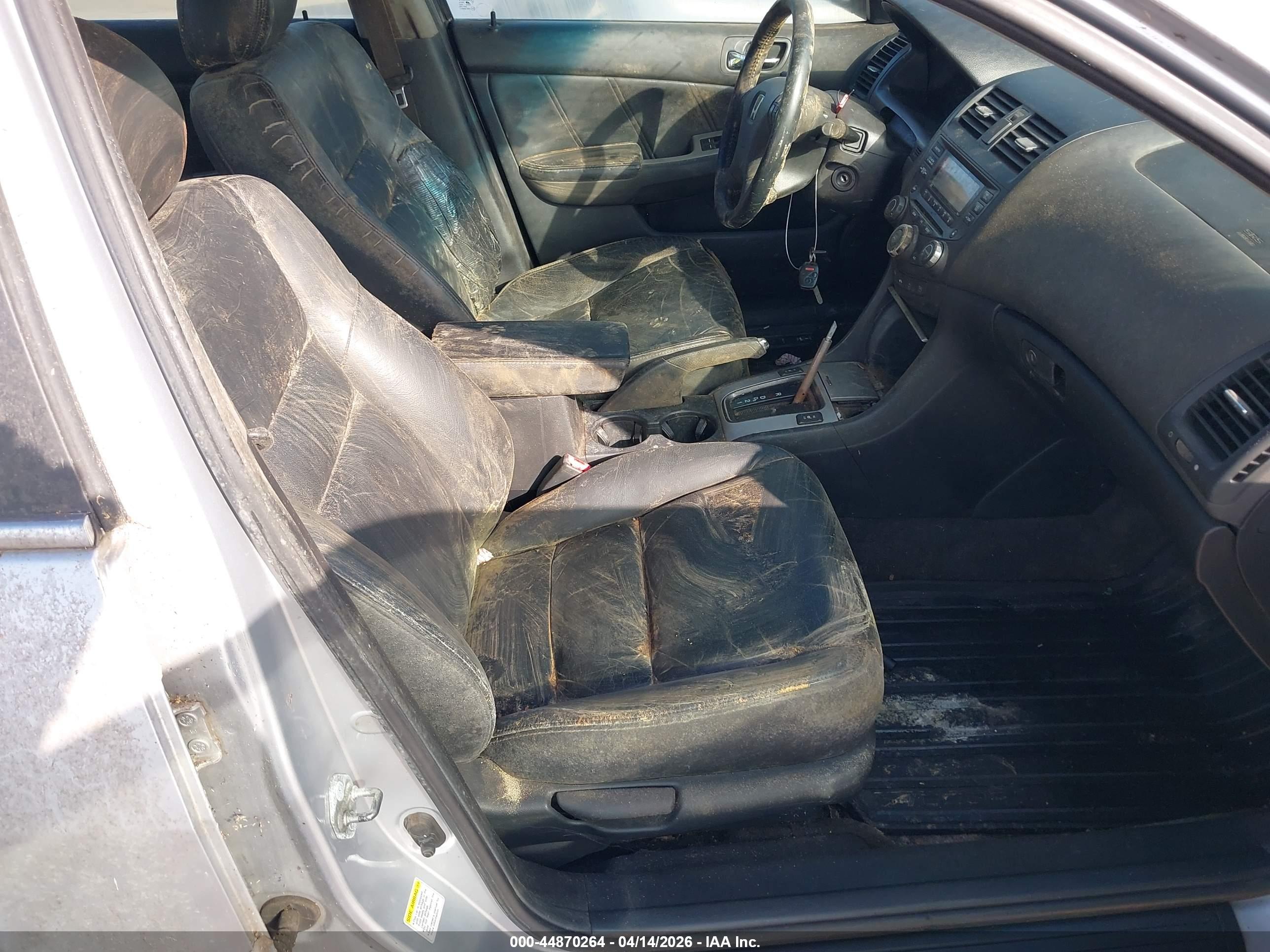 HONDA ACCORD image 5