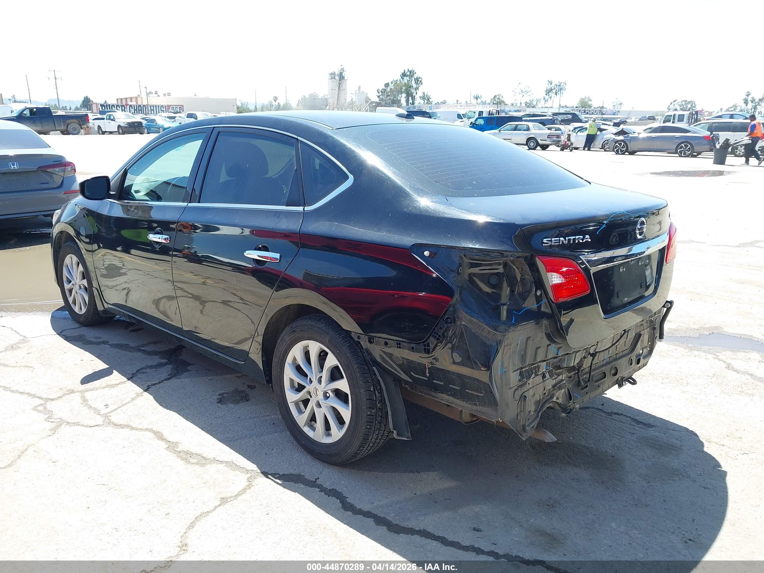 NISSAN SENTRA image 3
