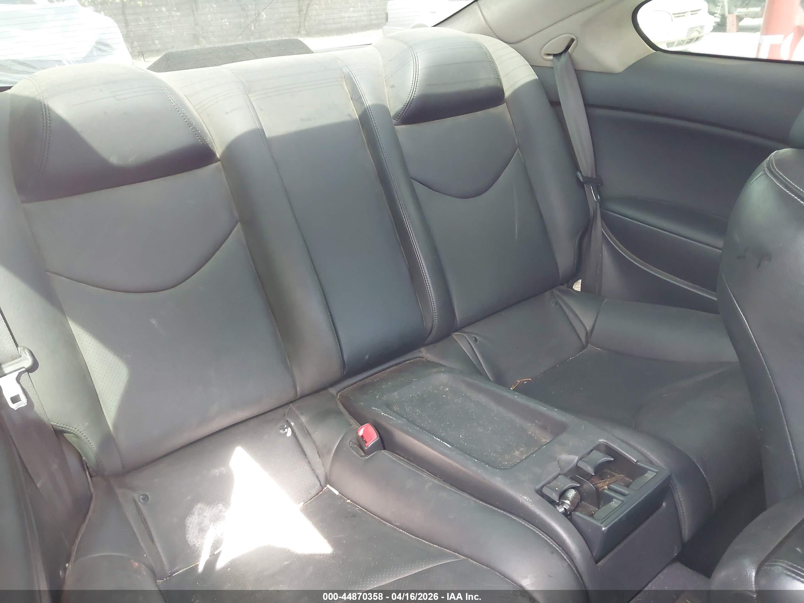 INFINITI Q60 image 8