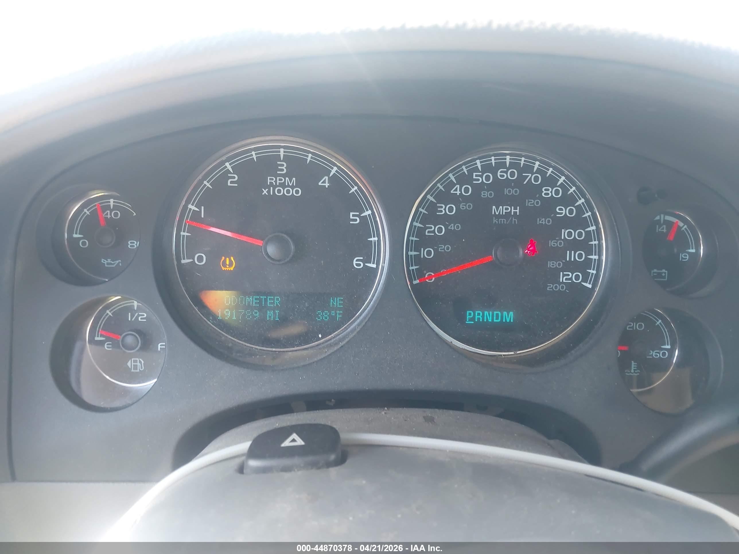 GMC YUKON image 7