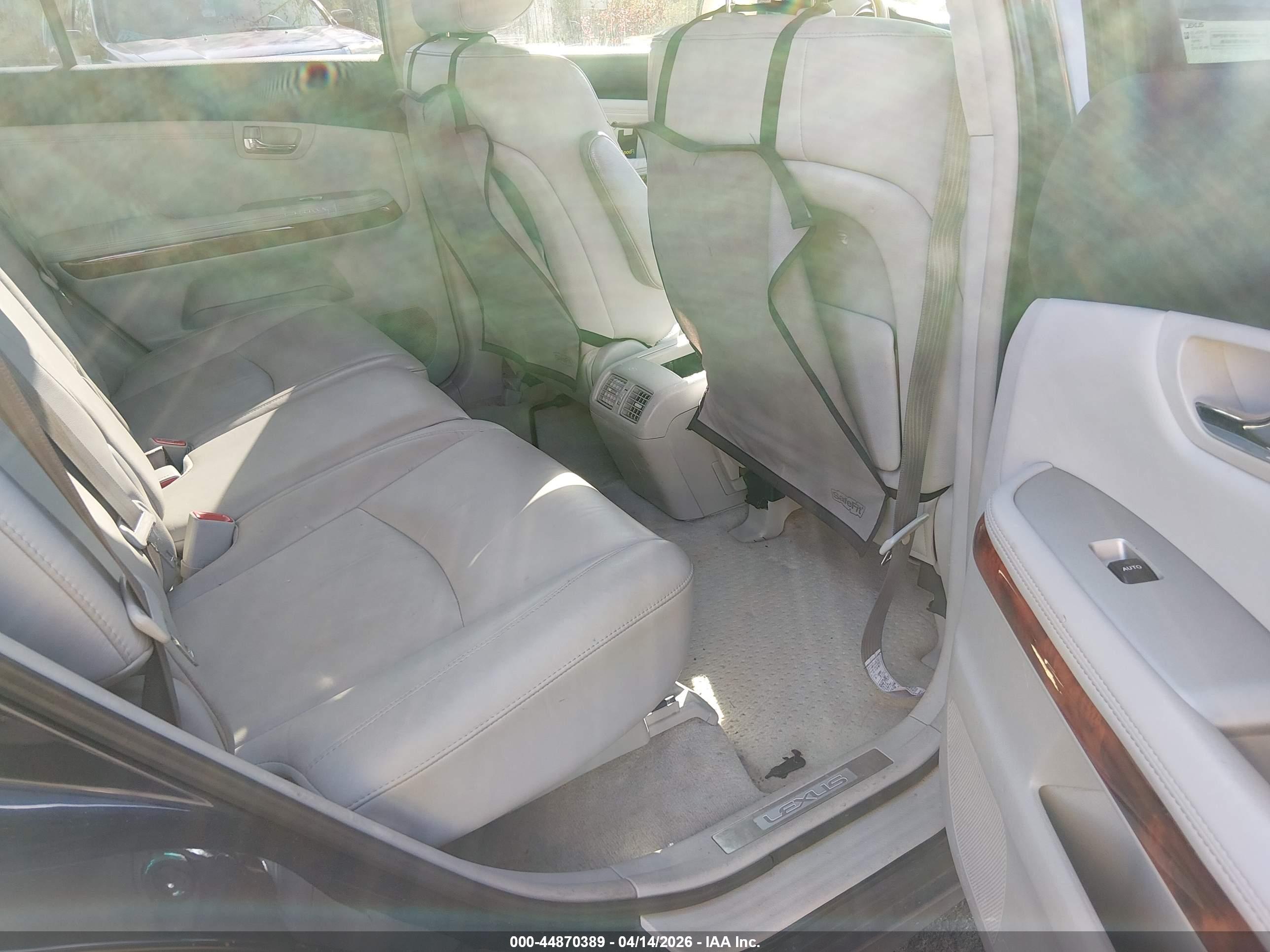 LEXUS RX image 8