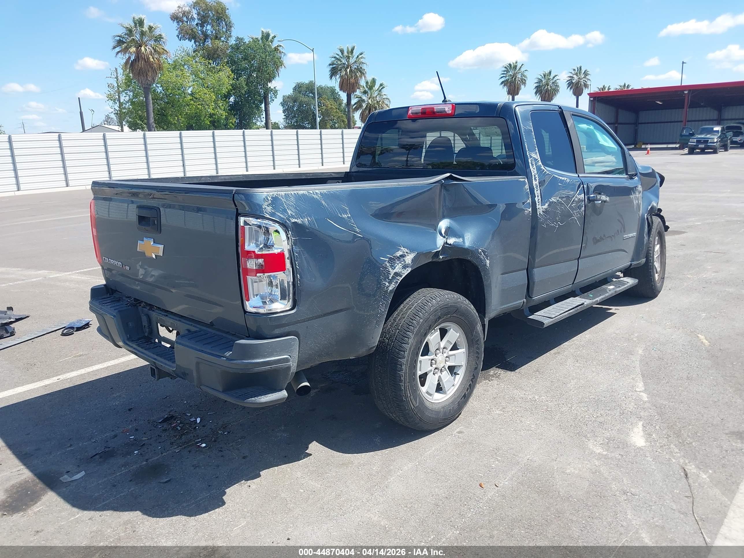 CHEVROLET COLORADO image 4