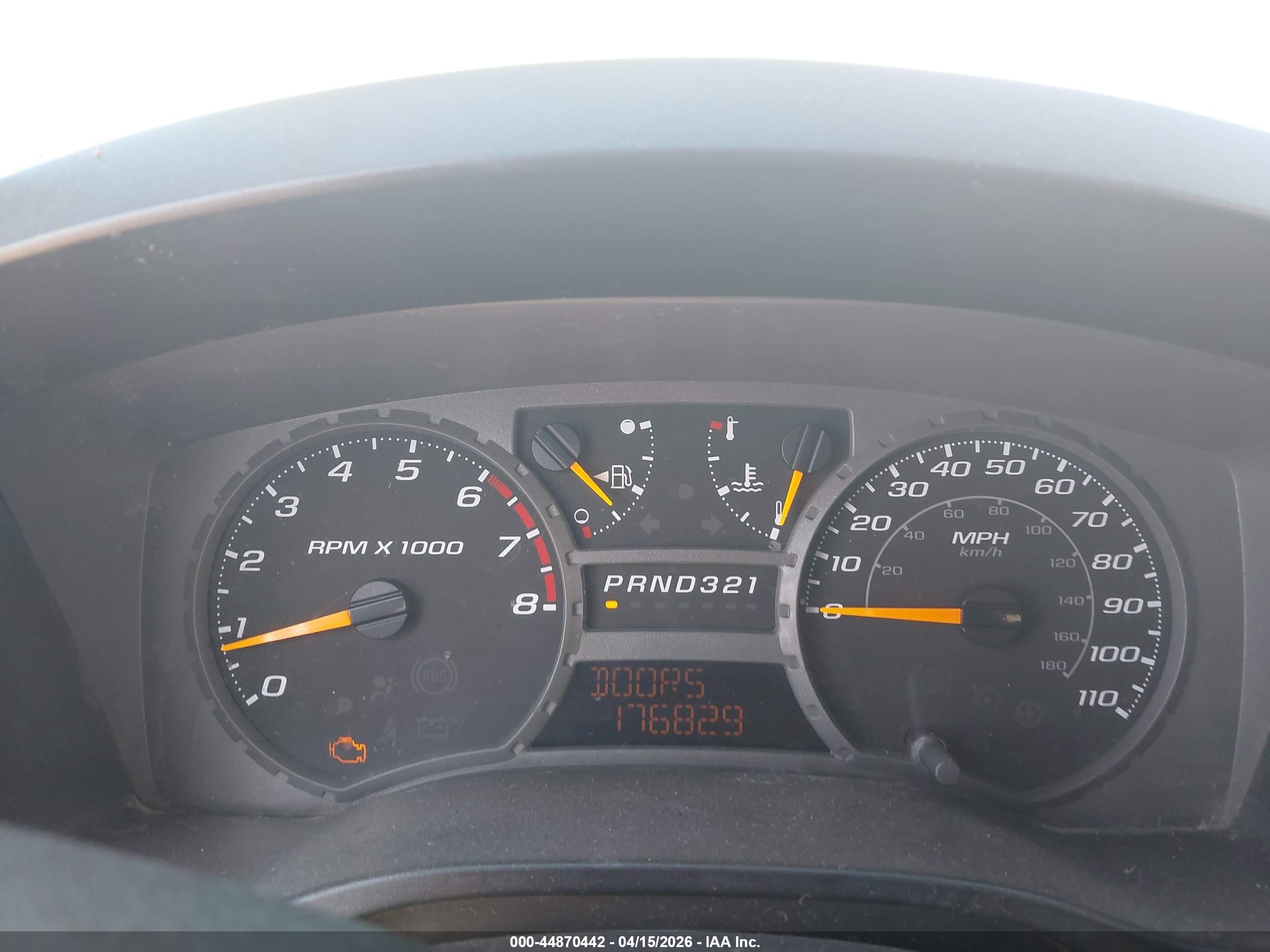 CHEVROLET COLORADO image 7