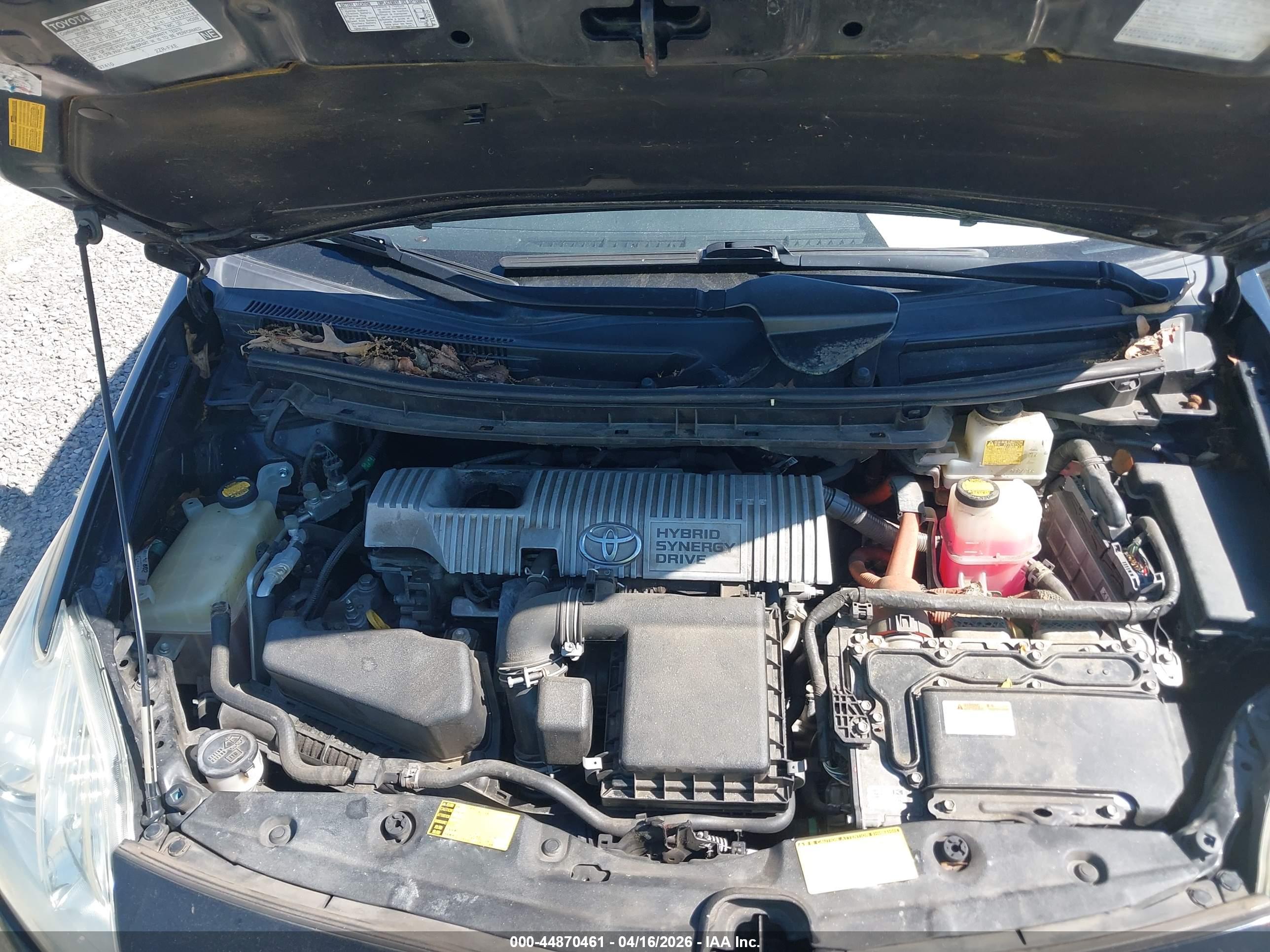 TOYOTA PRIUS image 10