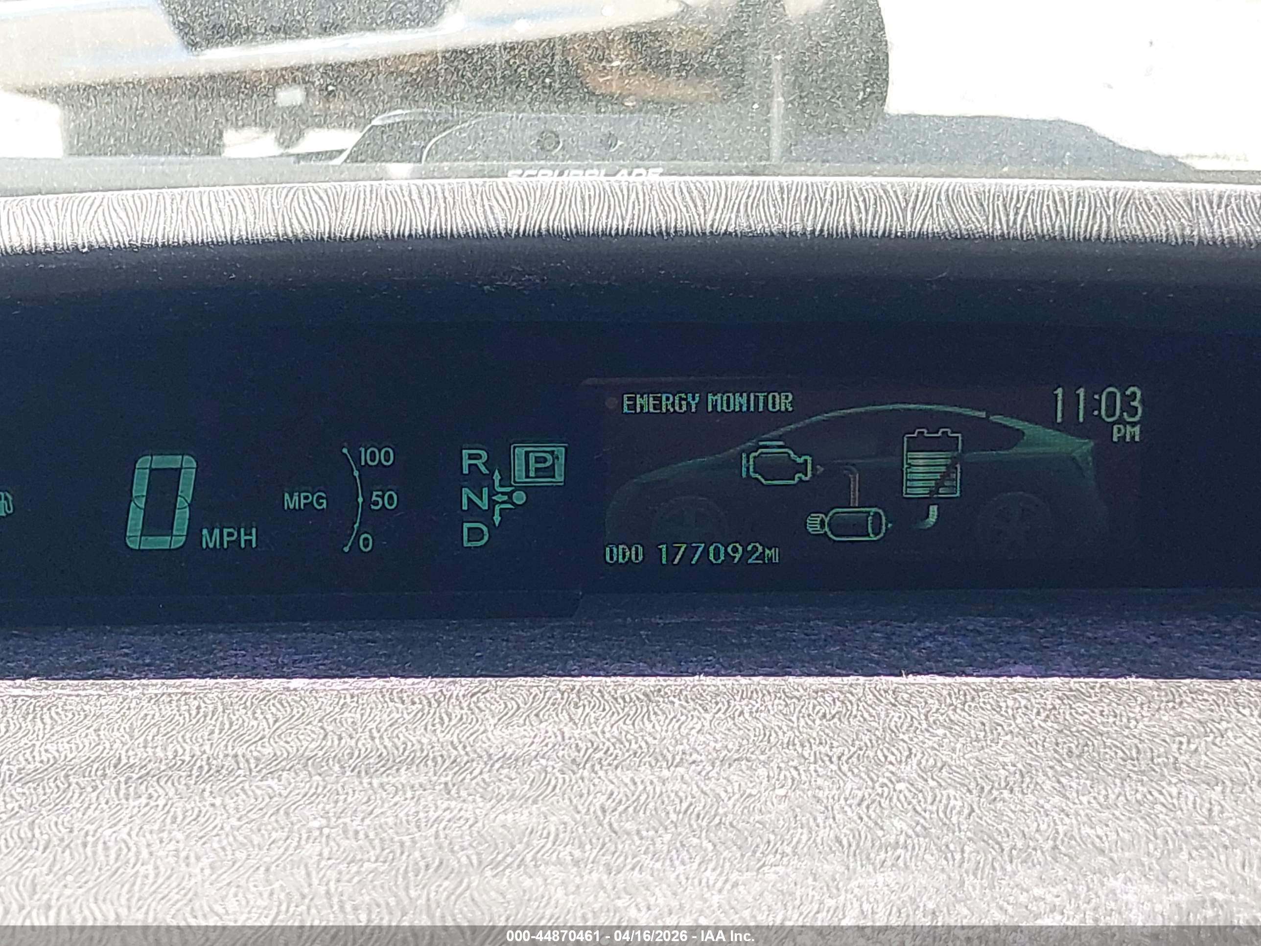 TOYOTA PRIUS image 7