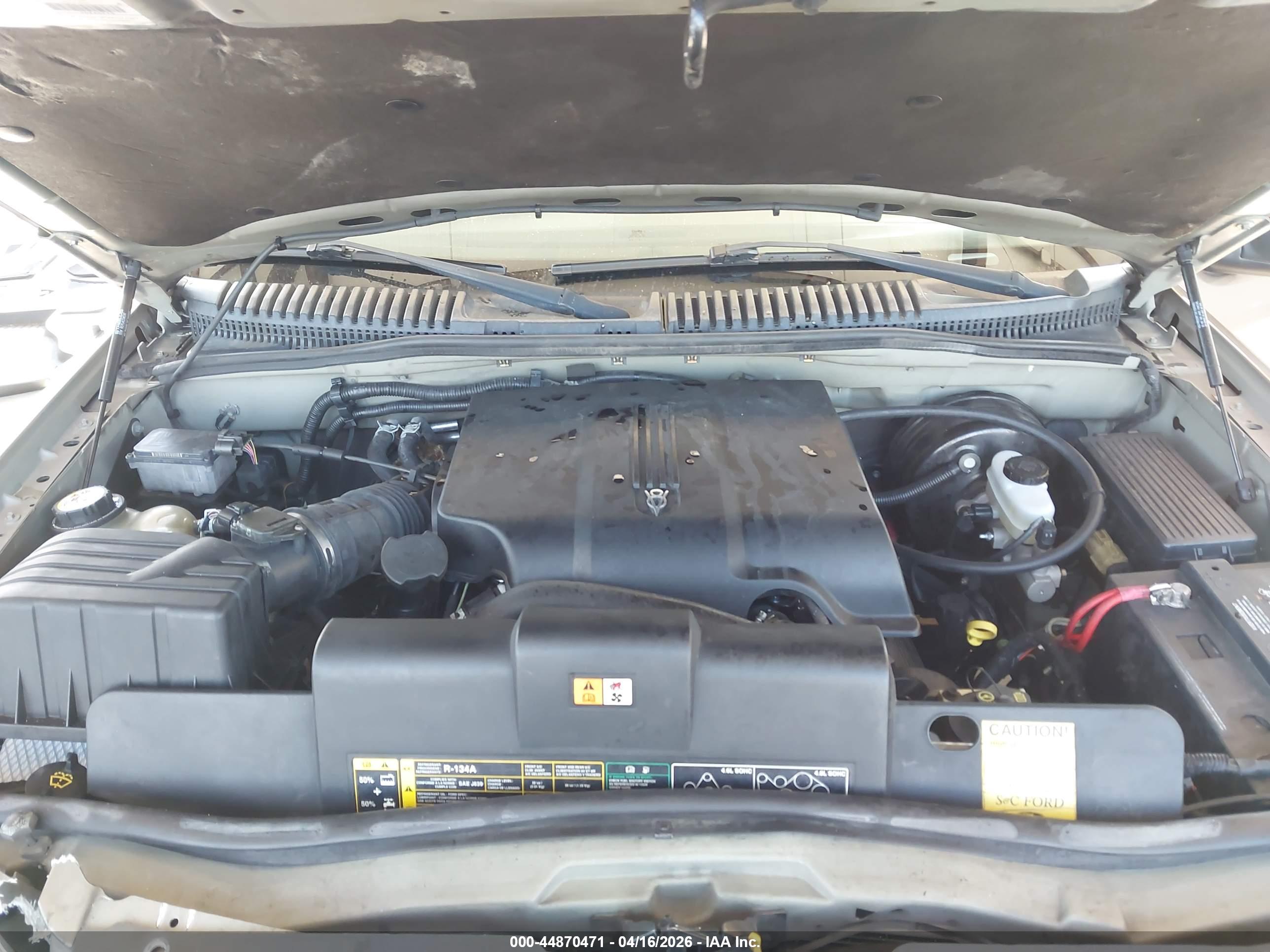 FORD EXPLORER image 10