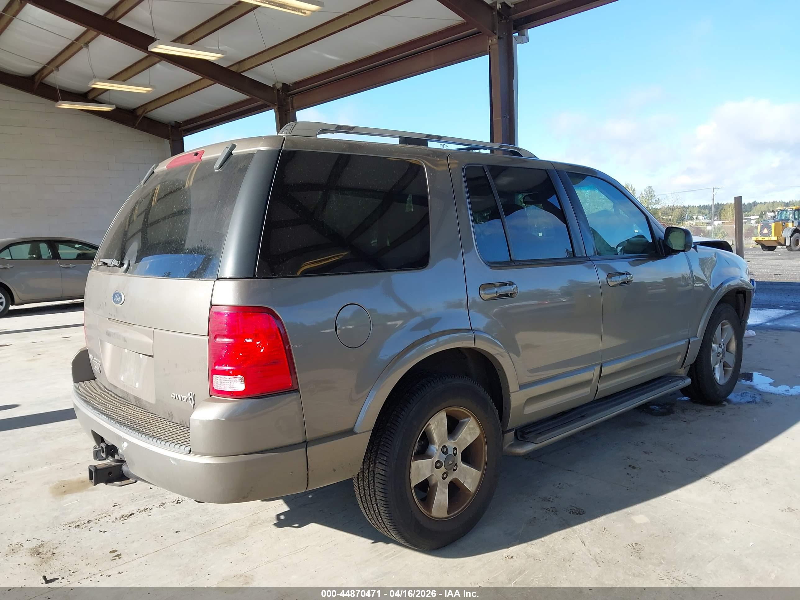 FORD EXPLORER image 4