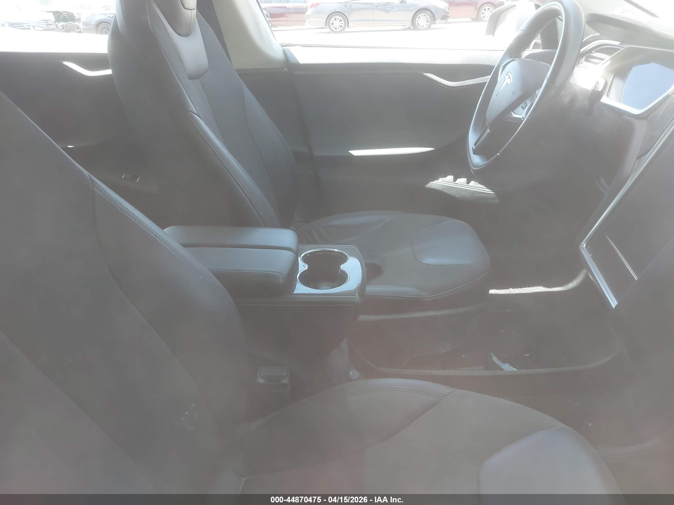 TESLA MODEL image 5