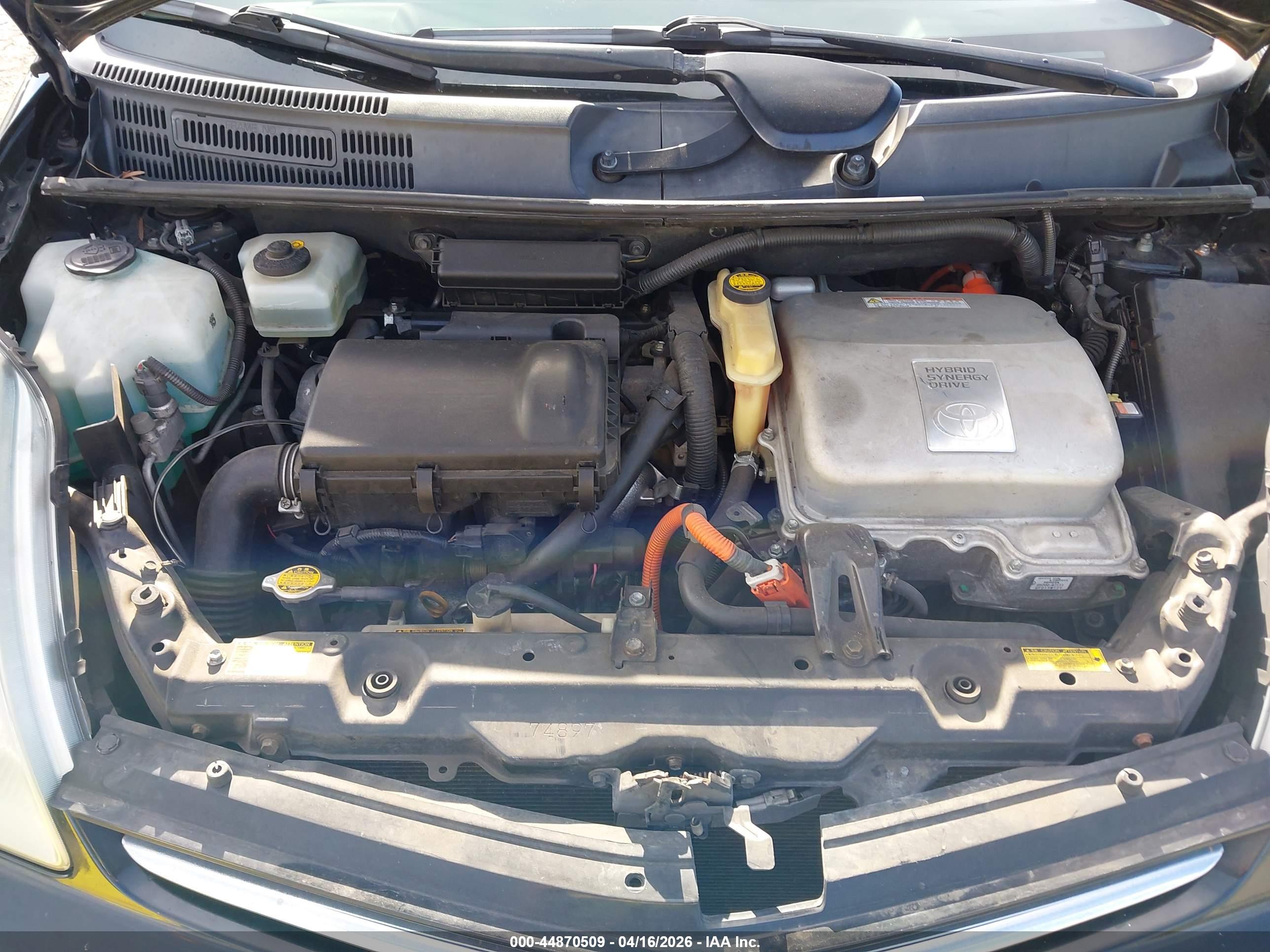 TOYOTA PRIUS image 10