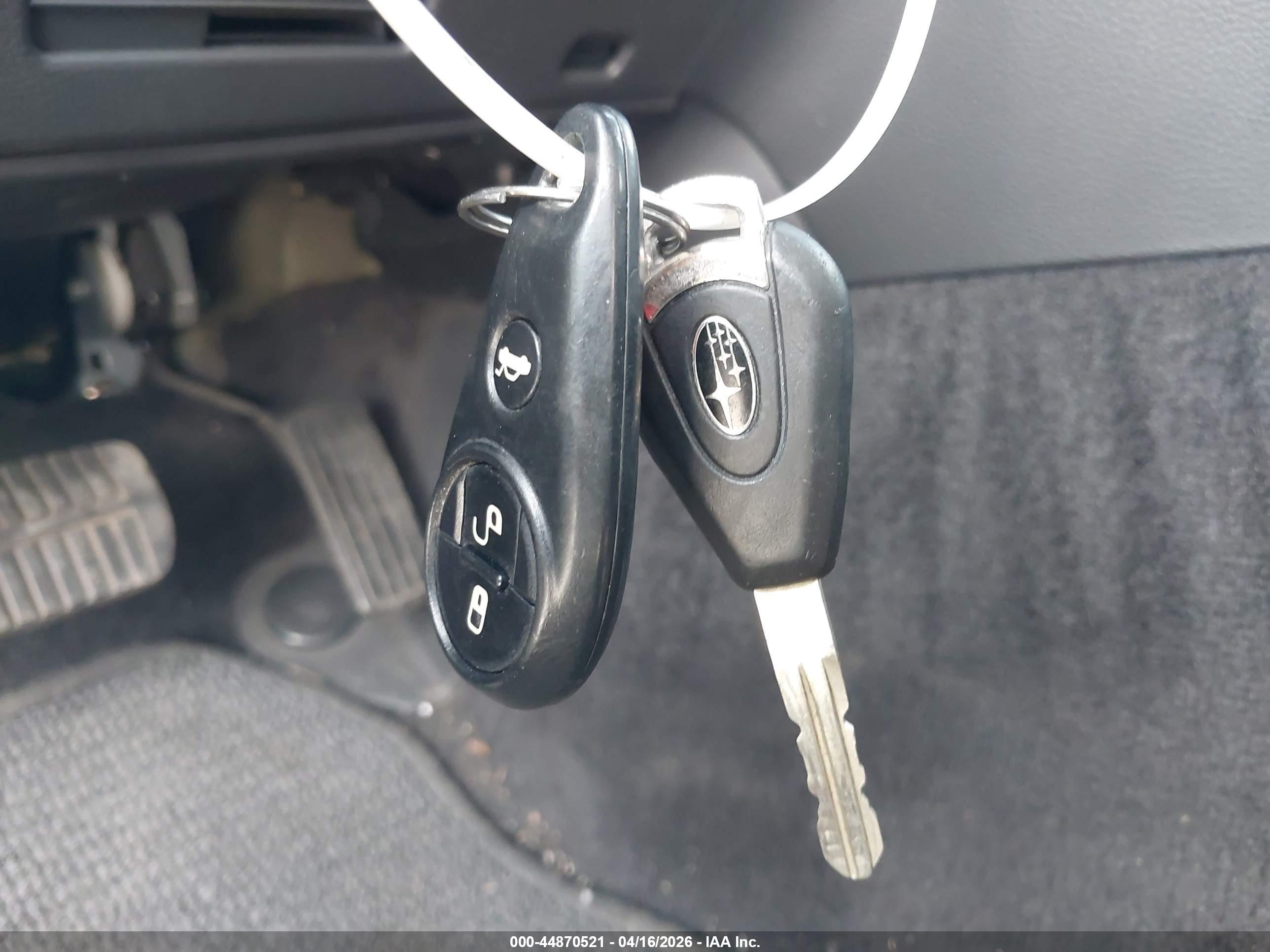 SUBARU OUTBACK image 11