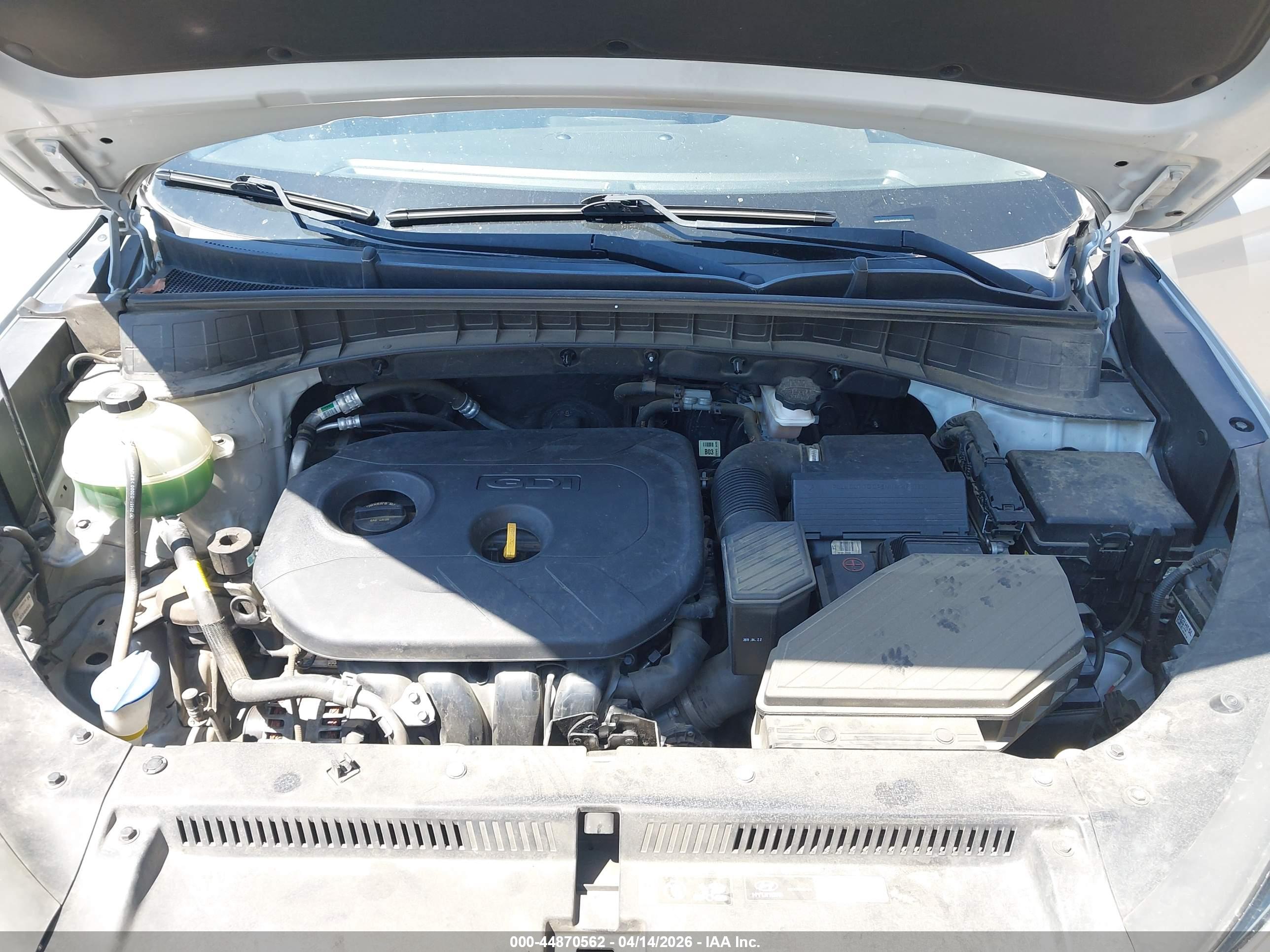HYUNDAI TUCSON image 10