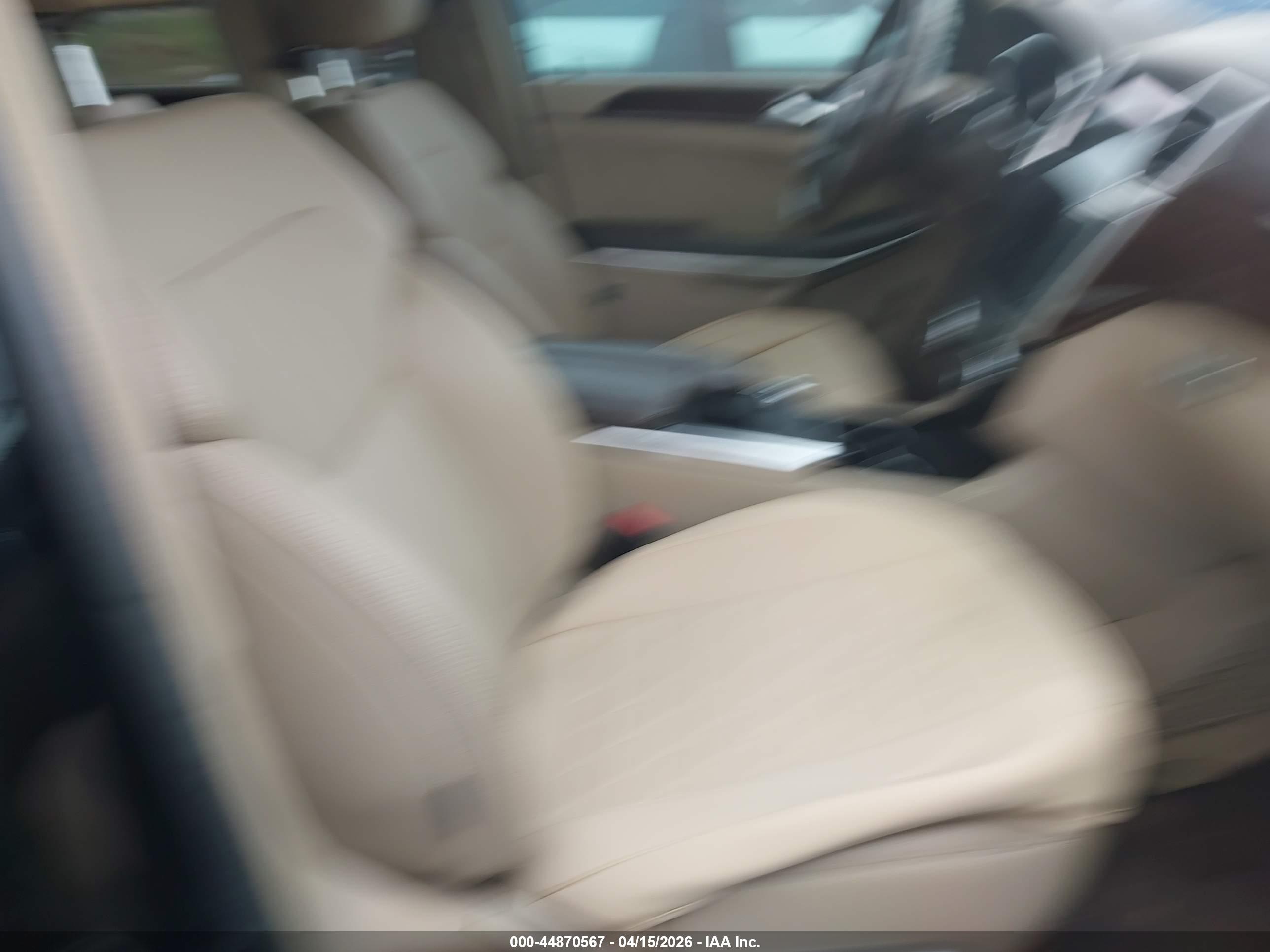 MERCEDES-BENZ GL image 5