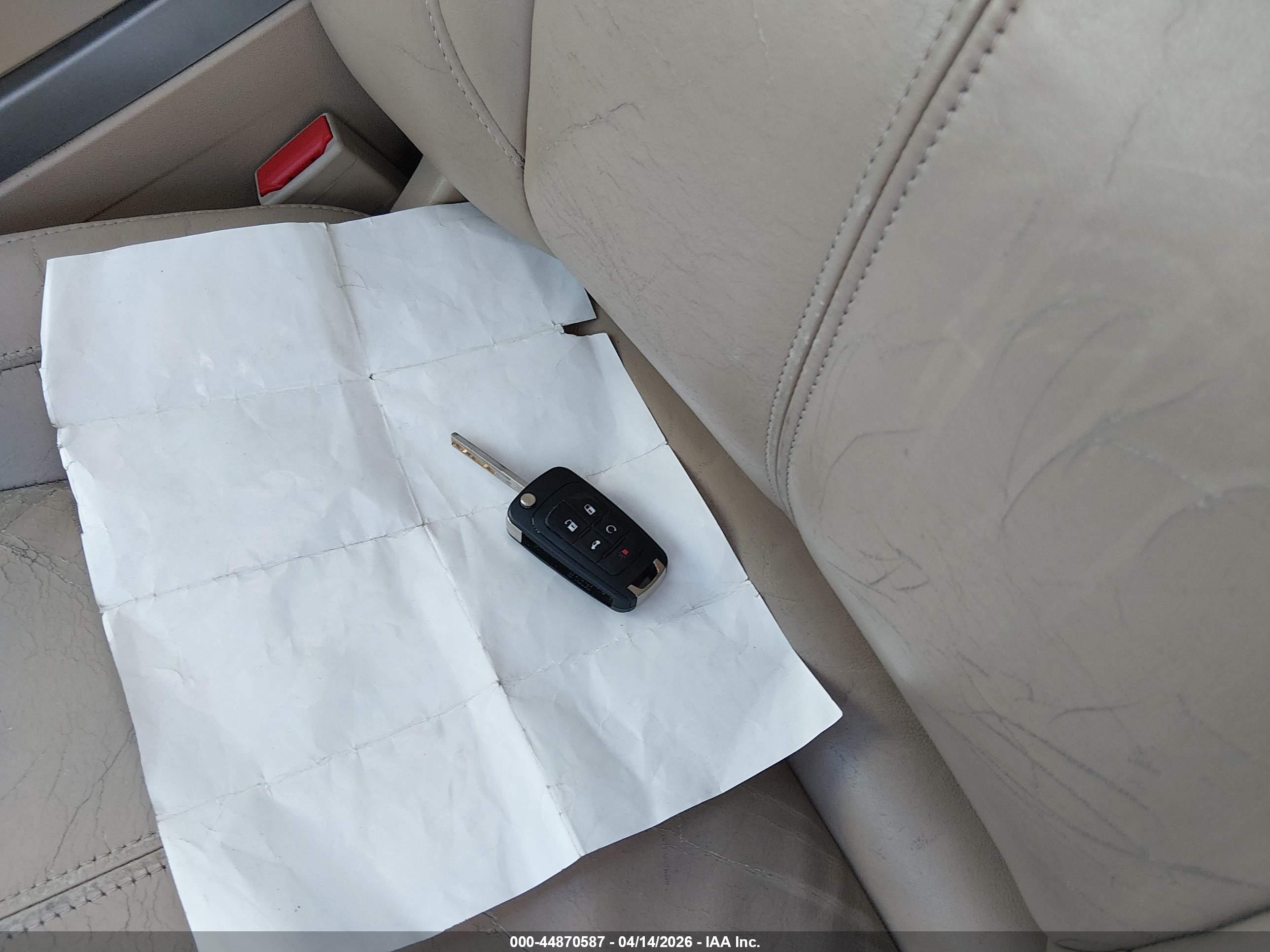 BUICK LACROSSE image 11