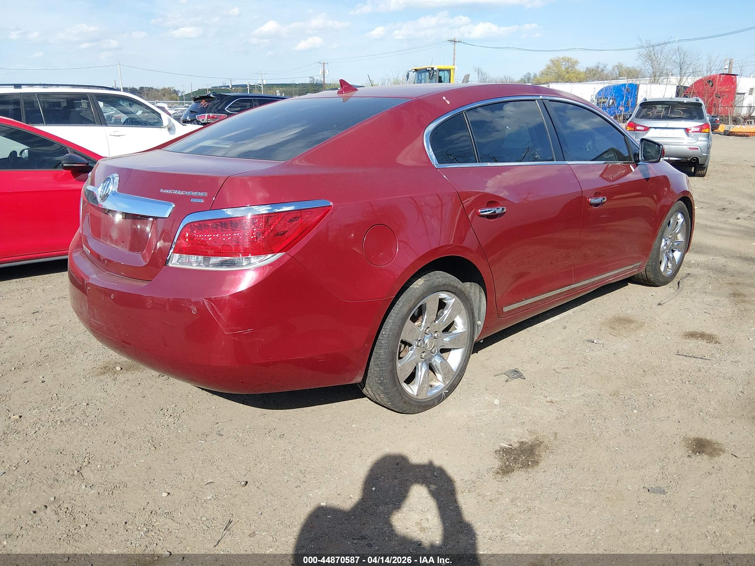 BUICK LACROSSE image 4
