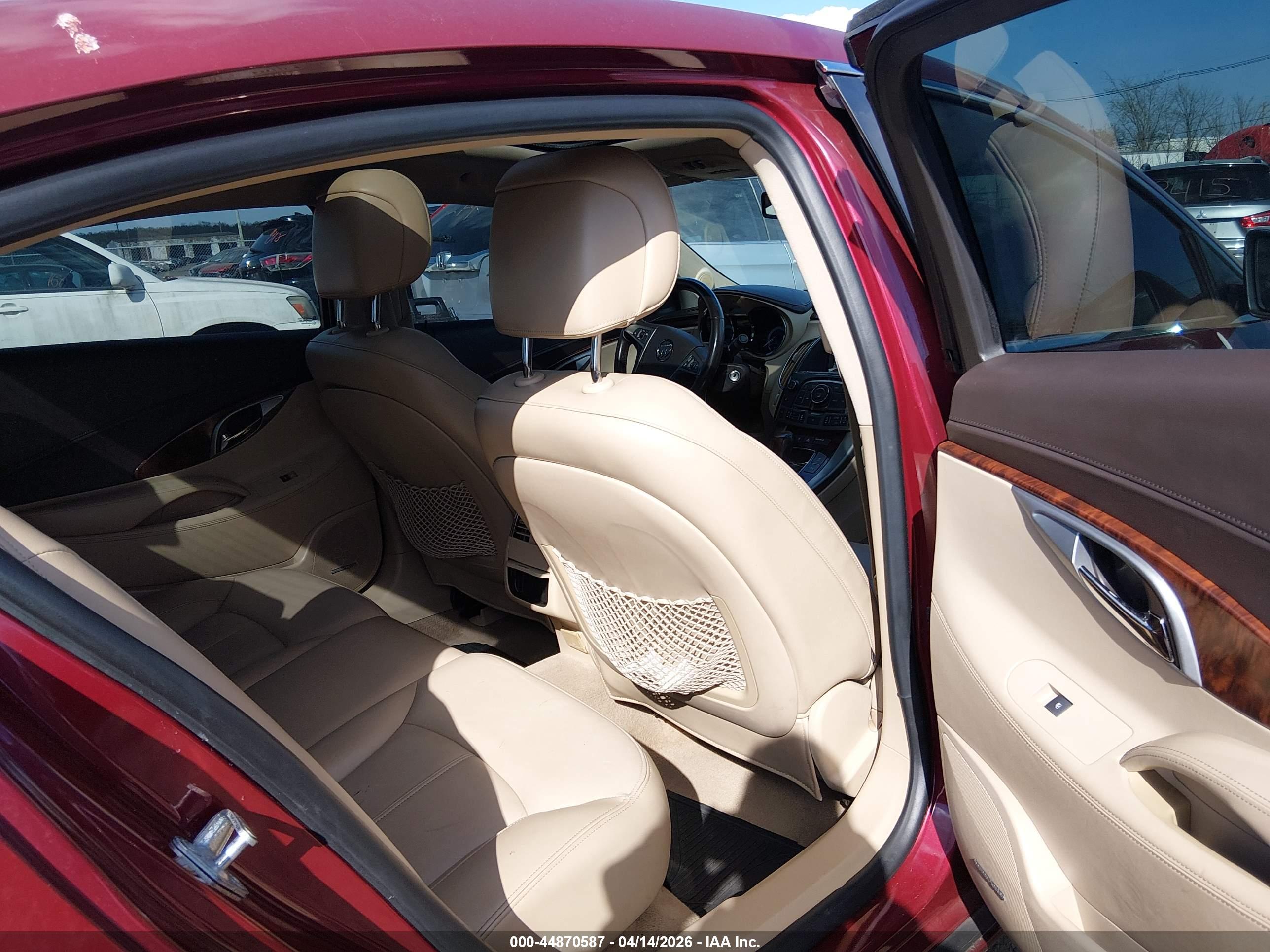 BUICK LACROSSE image 8
