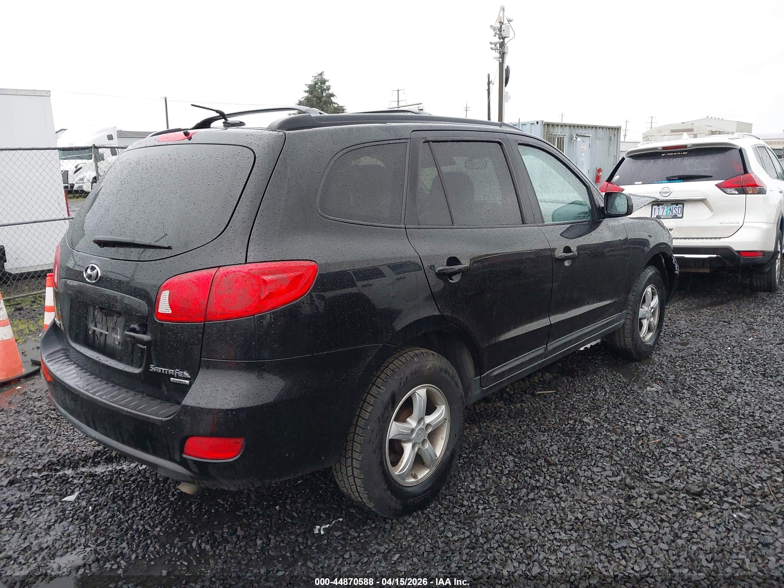 HYUNDAI SANTA image 4