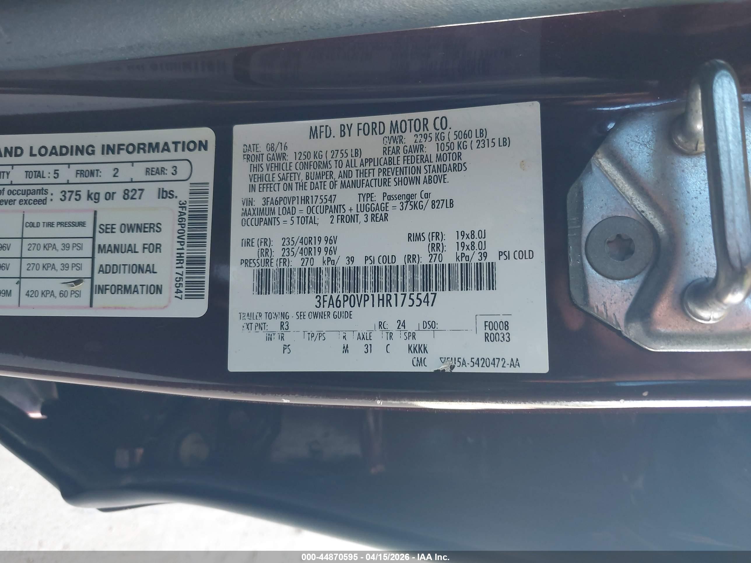 FORD FUSION image 9