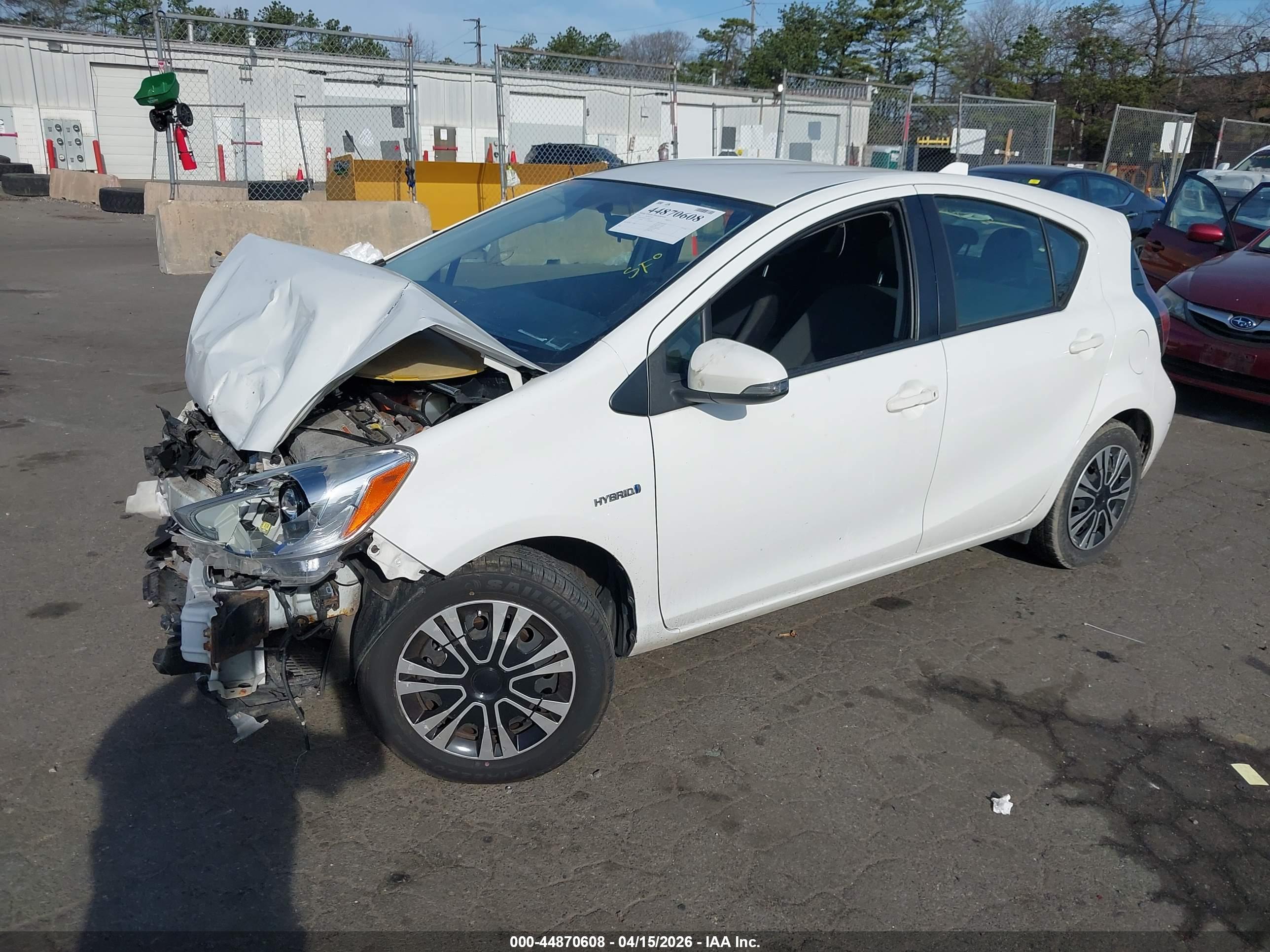 TOYOTA PRIUS image 2
