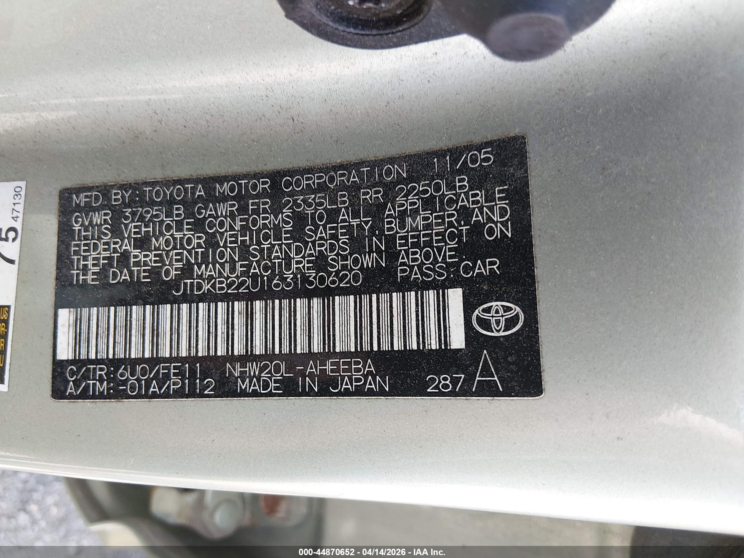TOYOTA PRIUS image 9