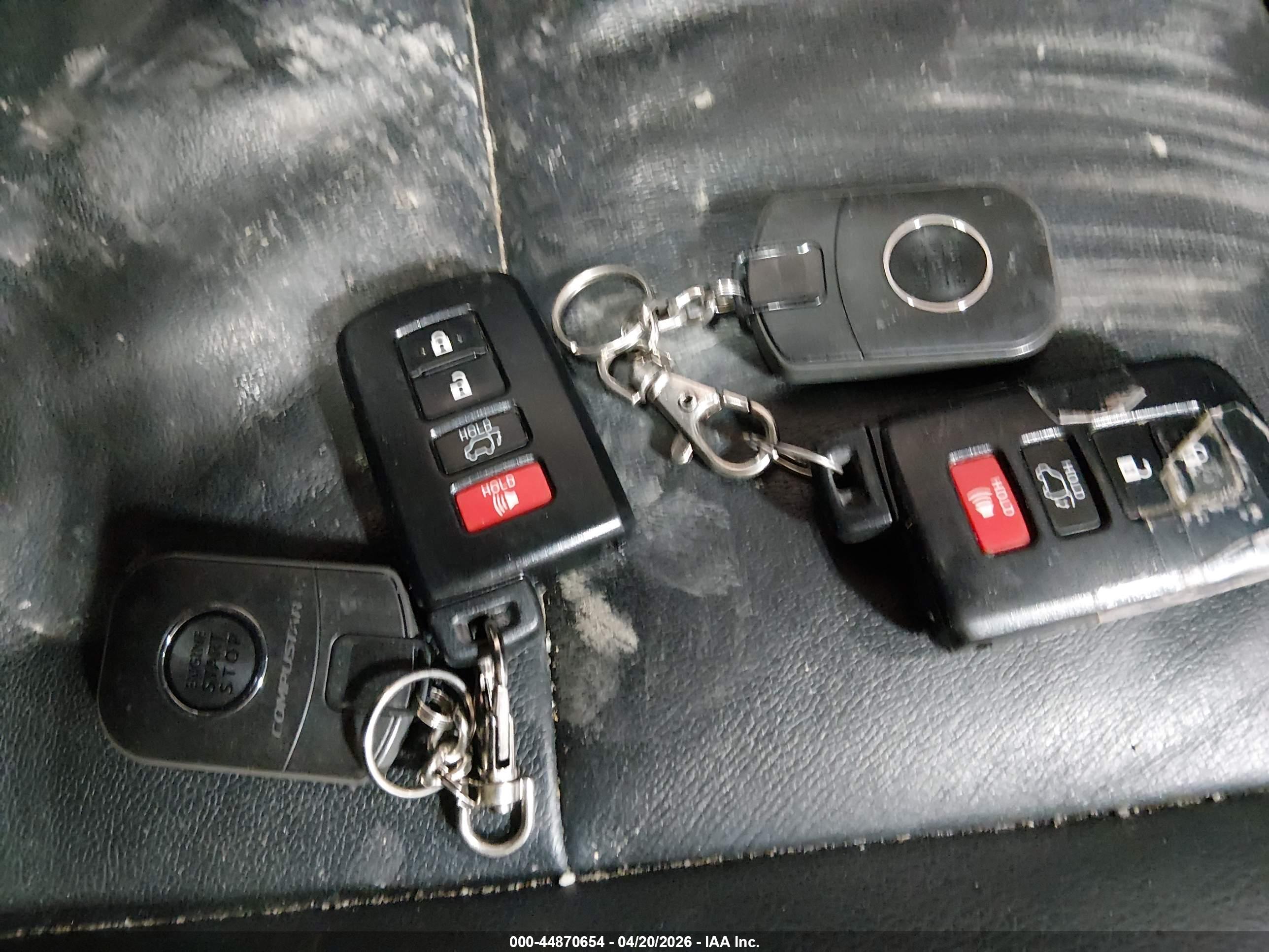 TOYOTA HIGHLANDER image 11