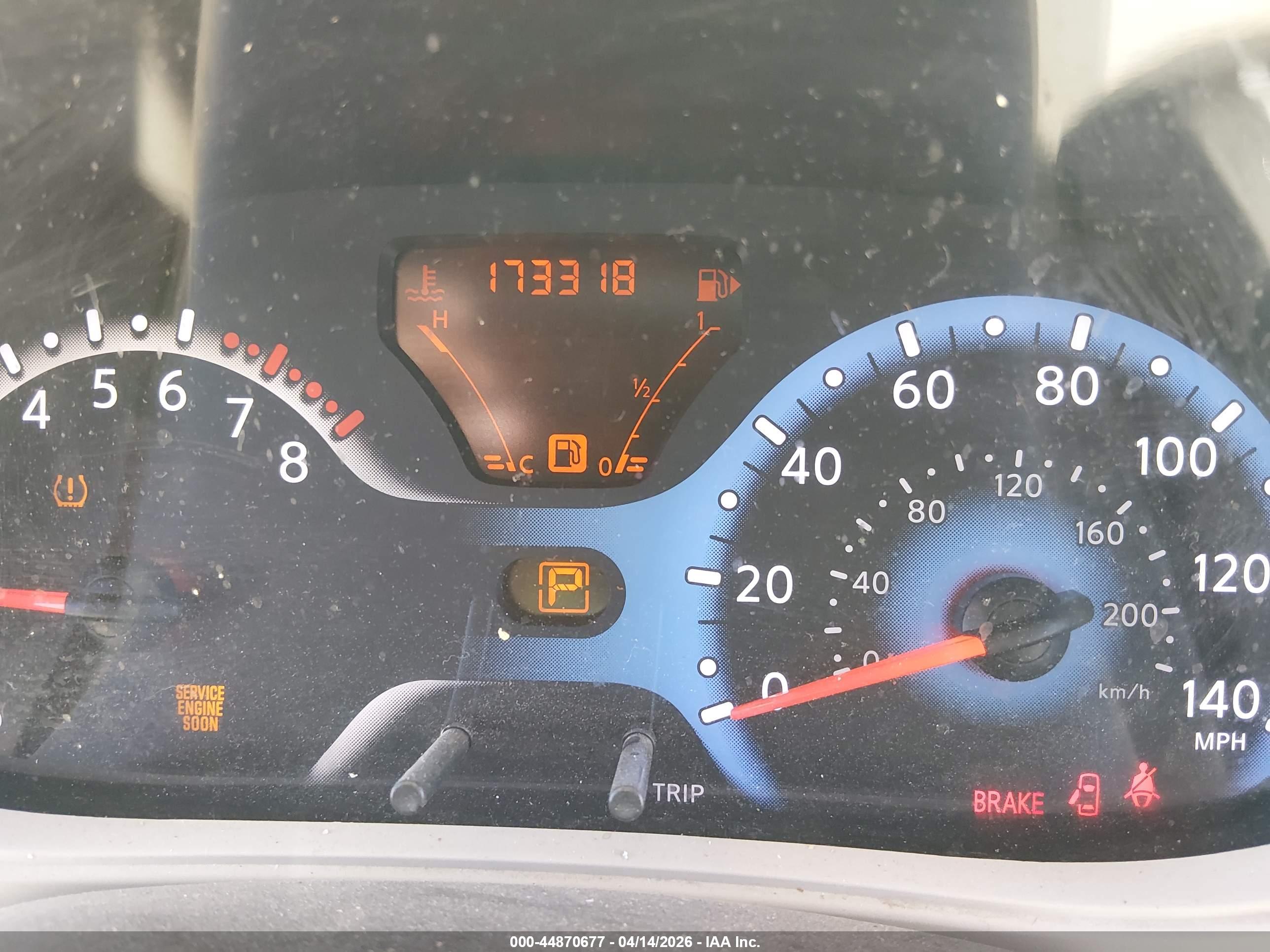 NISSAN CUBE image 7