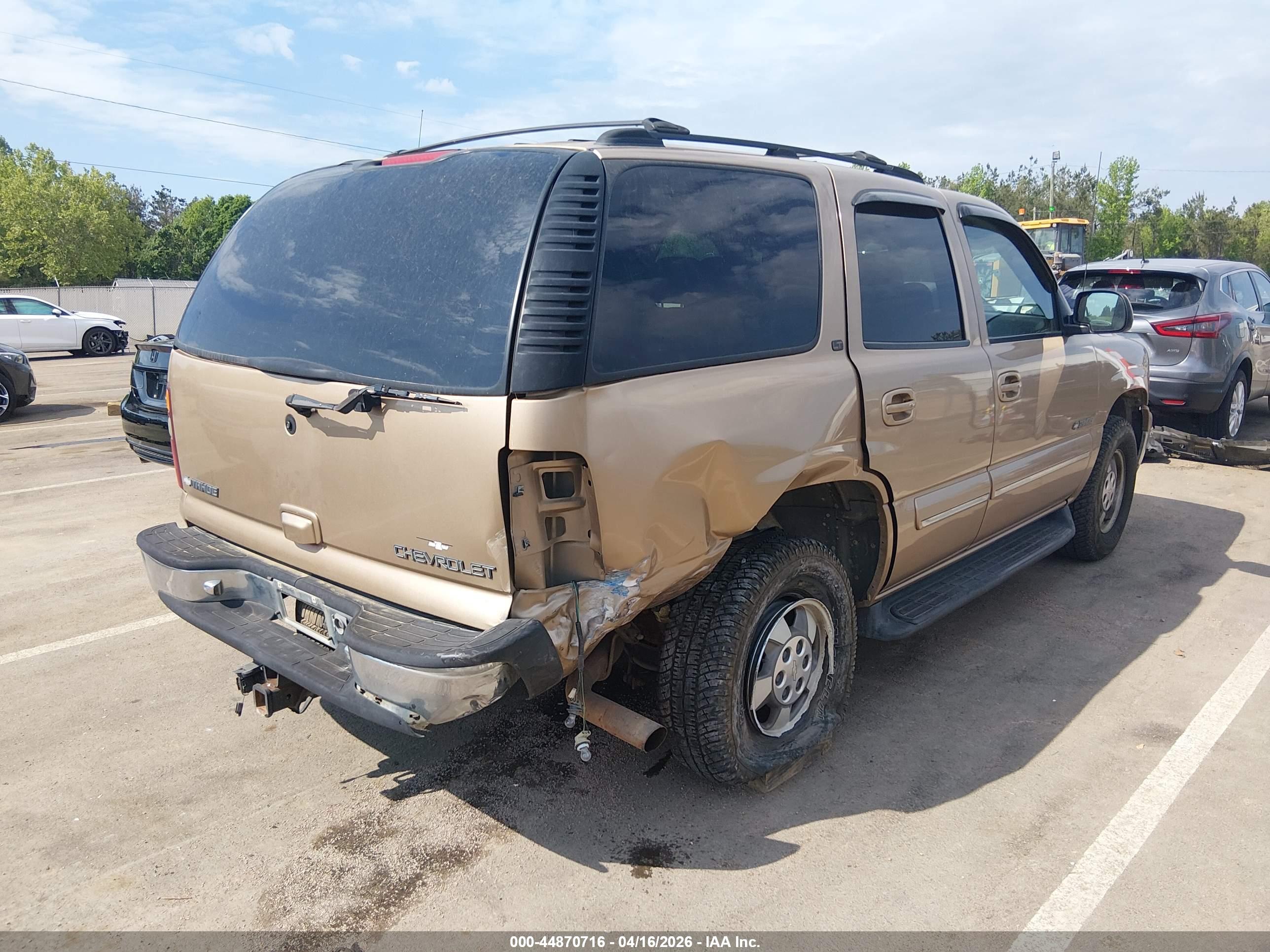 CHEVROLET TAHOE image 6