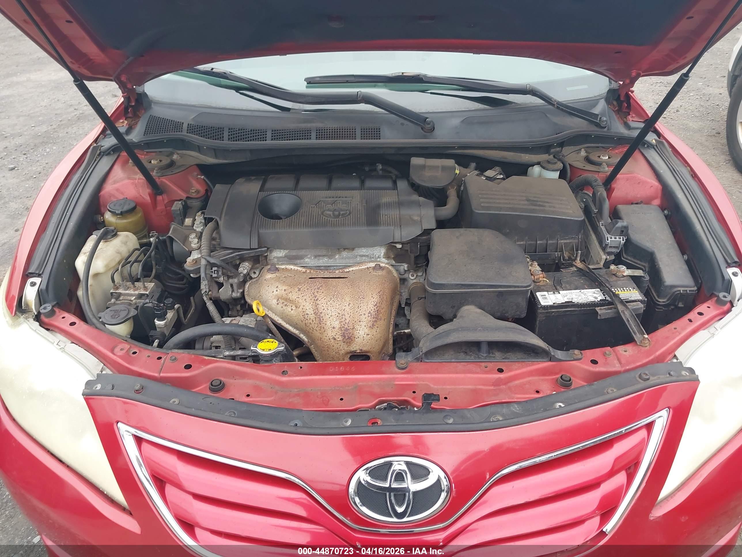 TOYOTA CAMRY image 10