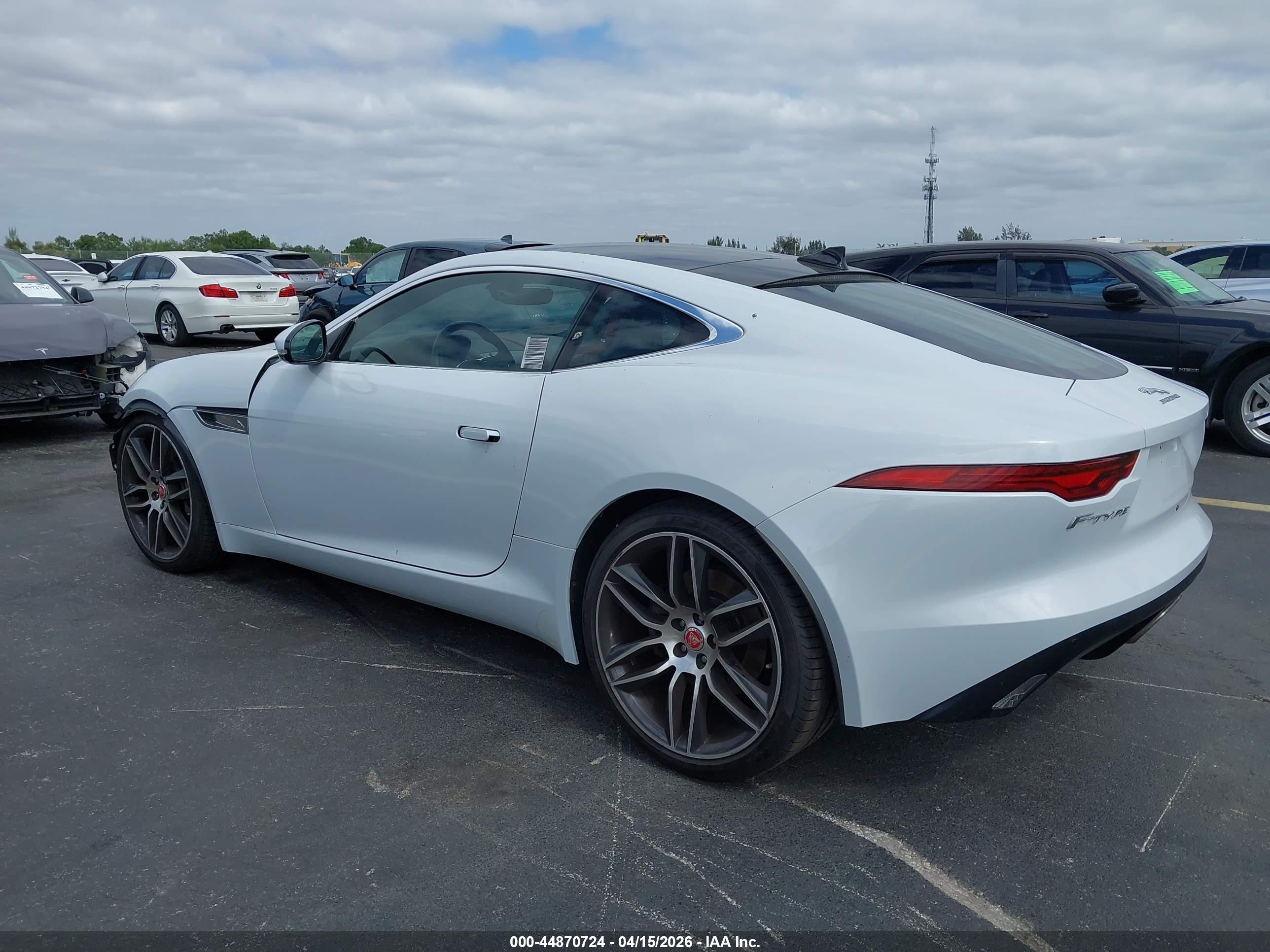 JAGUAR F-TYPE image 3
