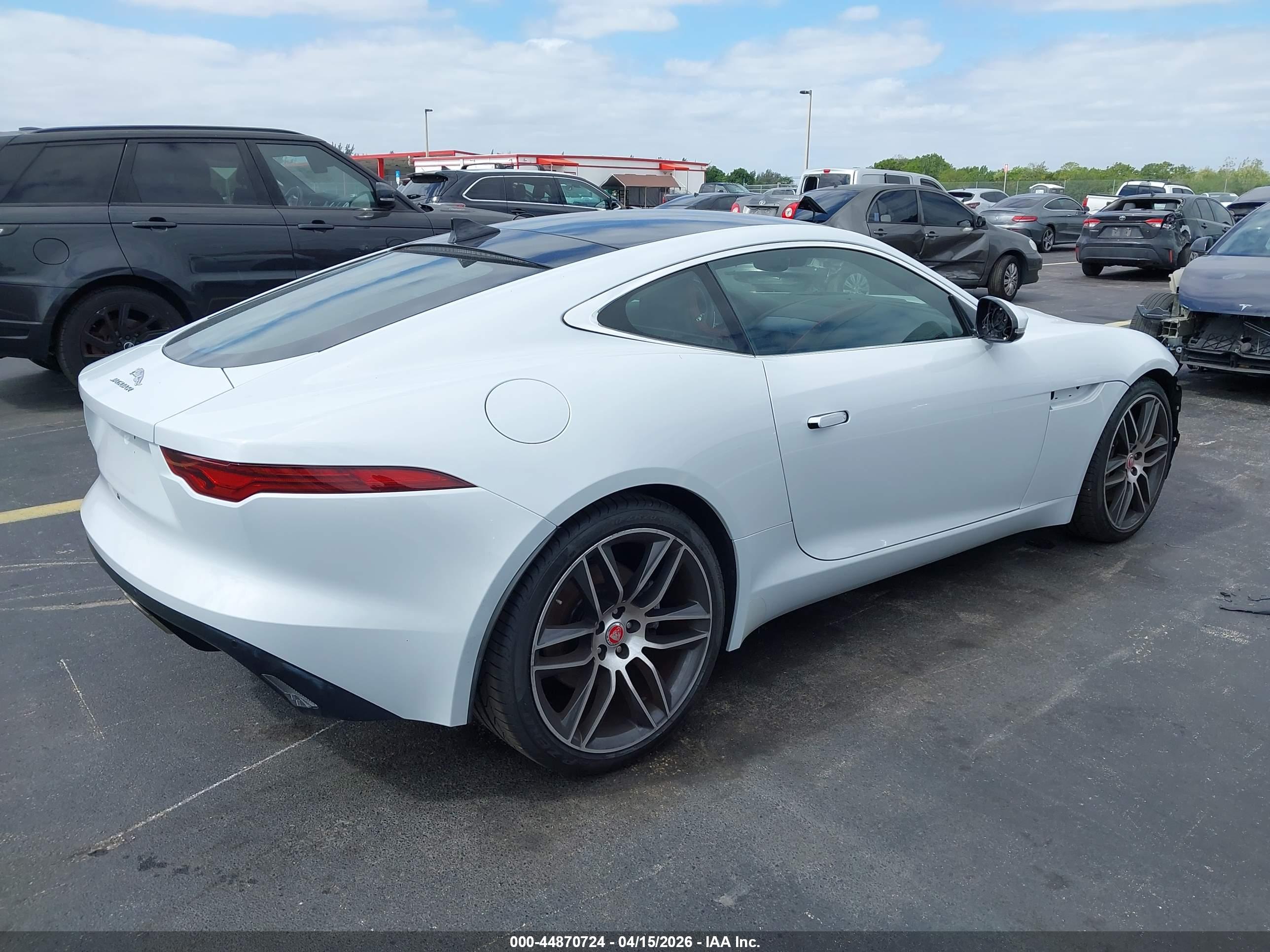 JAGUAR F-TYPE image 4