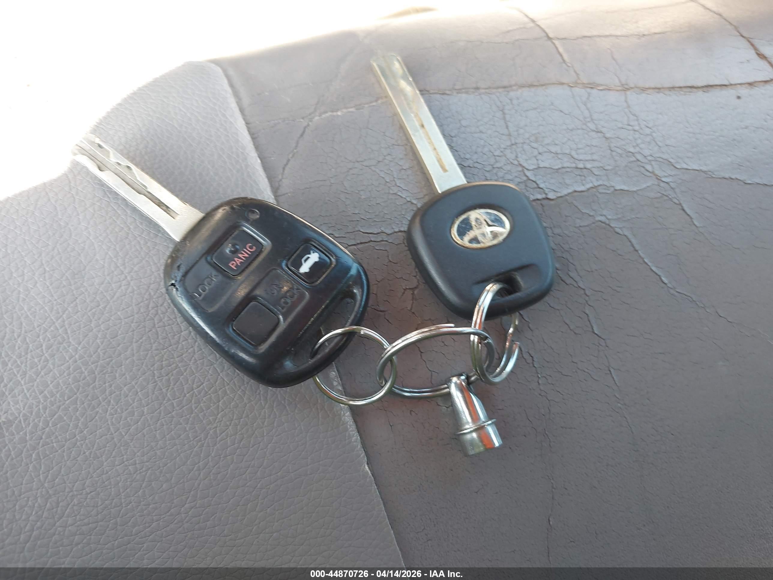 LEXUS ES image 11