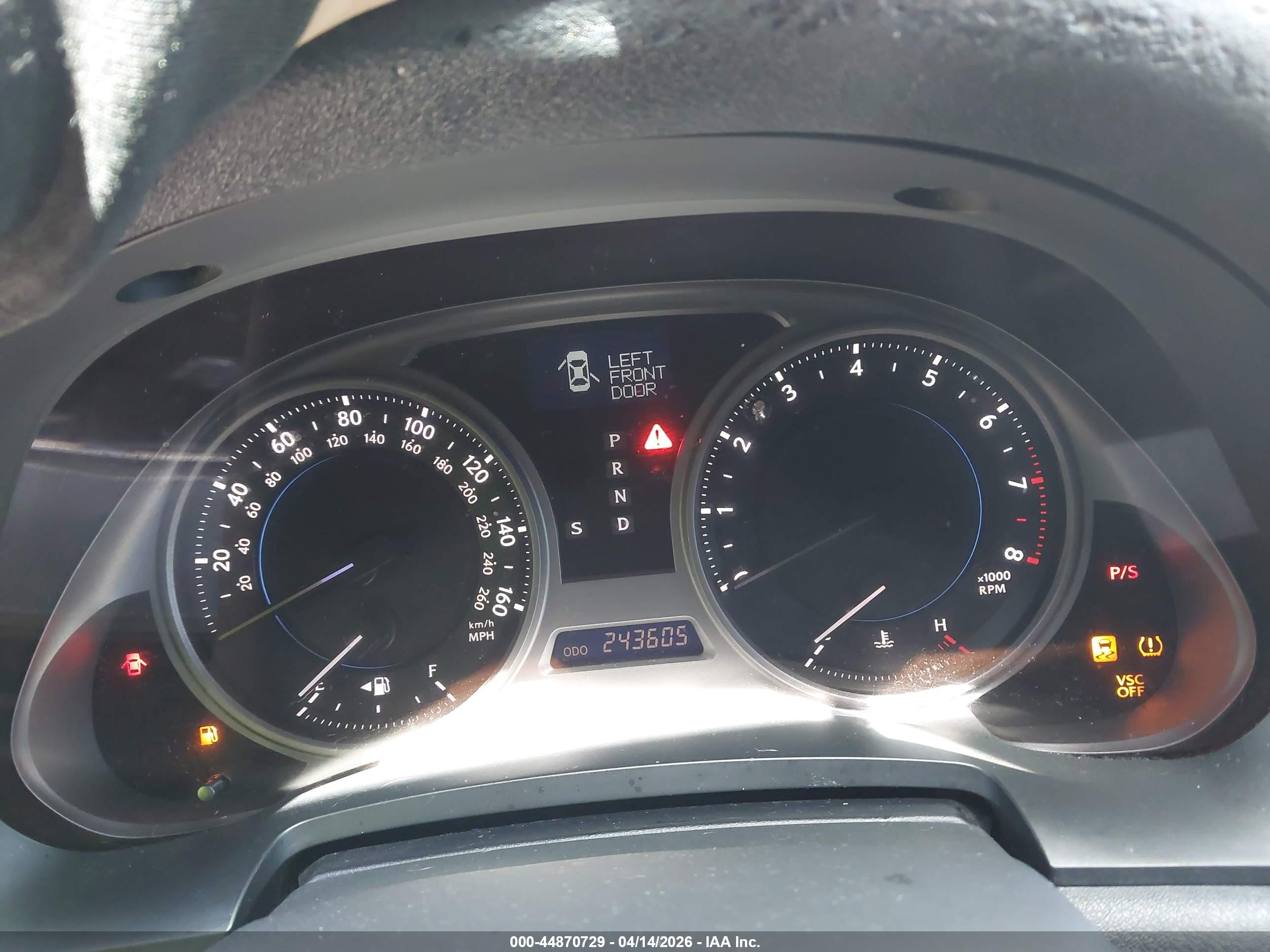 LEXUS IS image 7