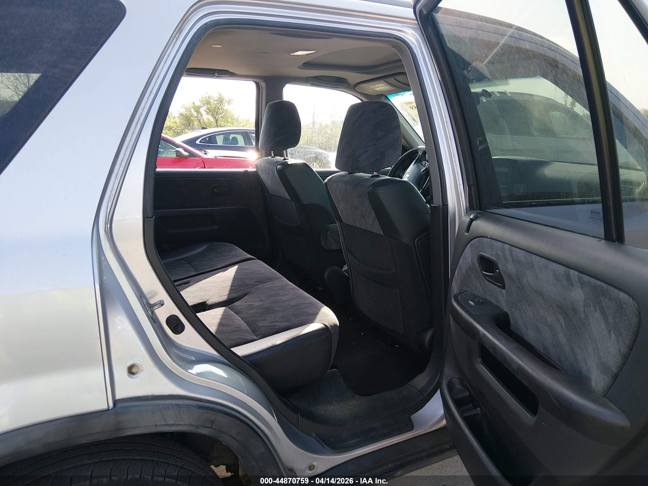 HONDA CR-V image 8