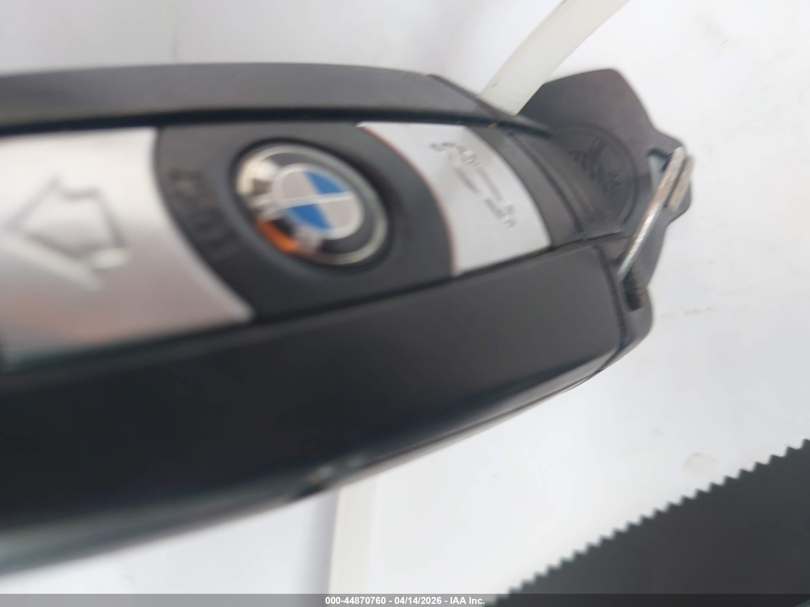 BMW 330I image 11