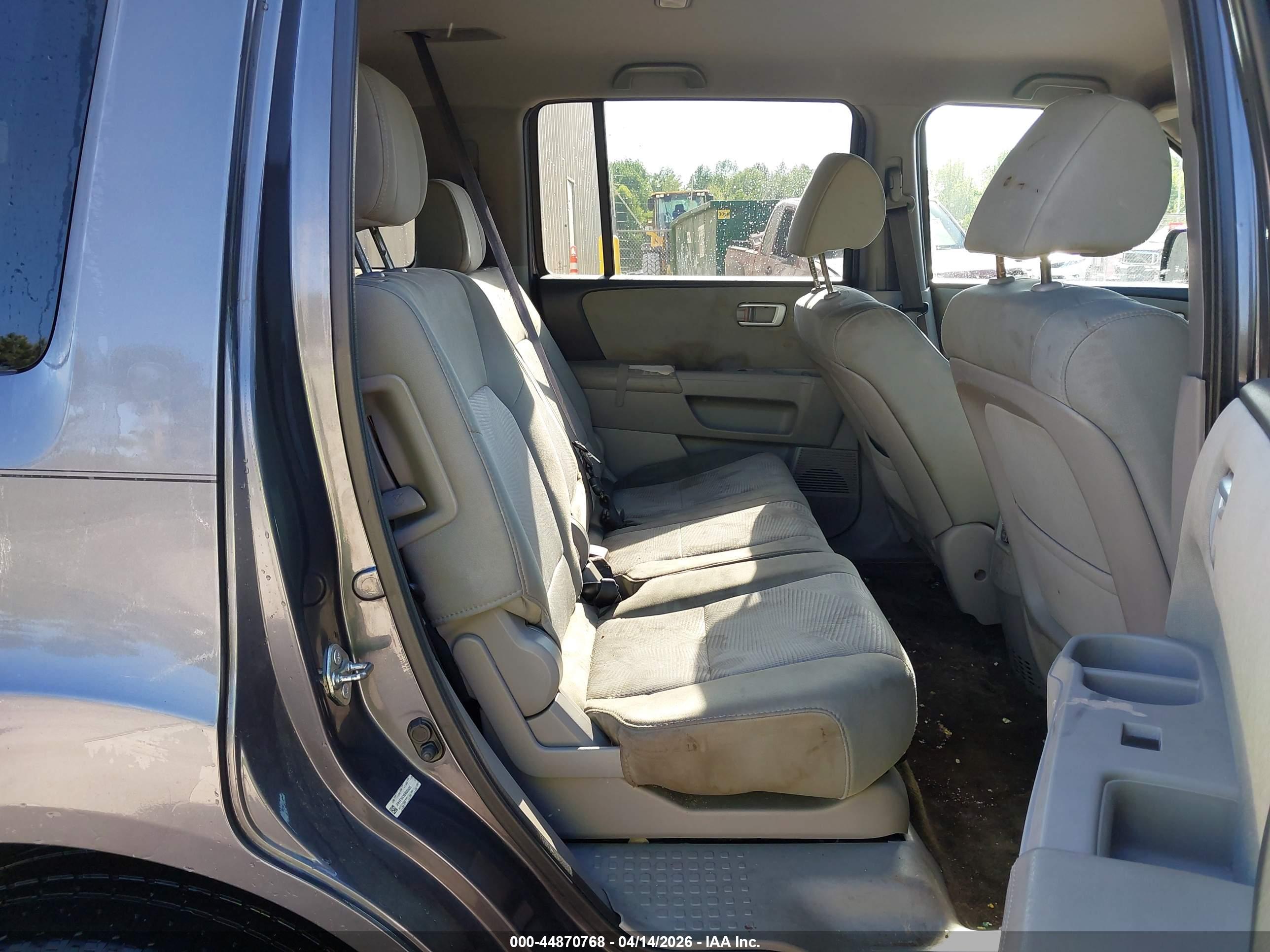 HONDA PILOT image 8