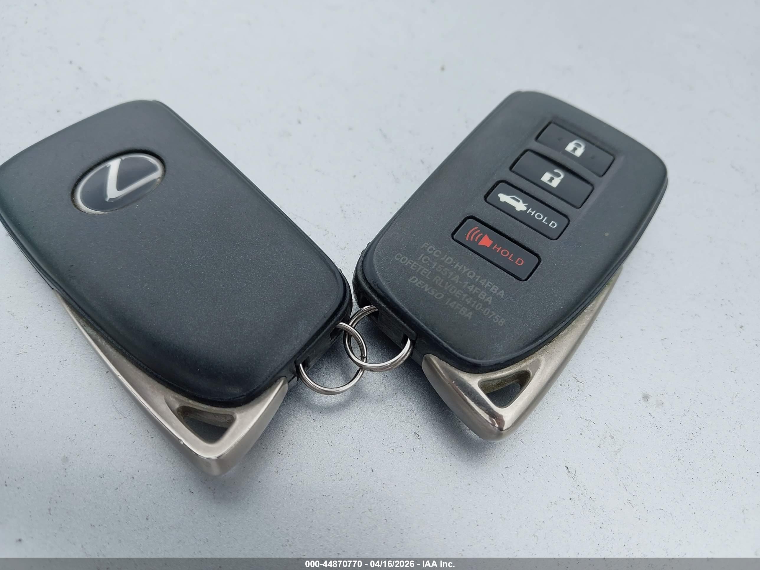 LEXUS ES image 11