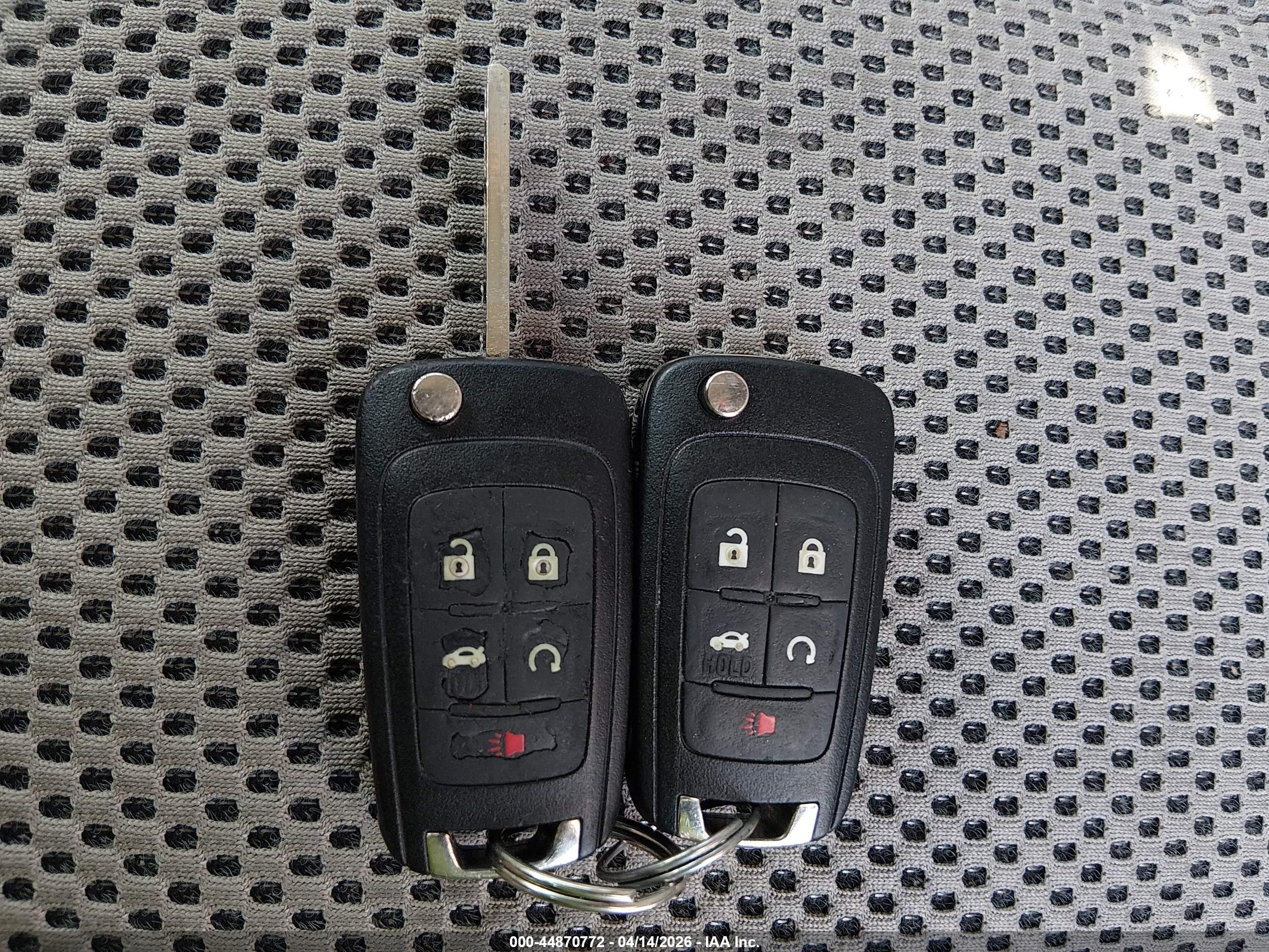 CHEVROLET EQUINOX image 11