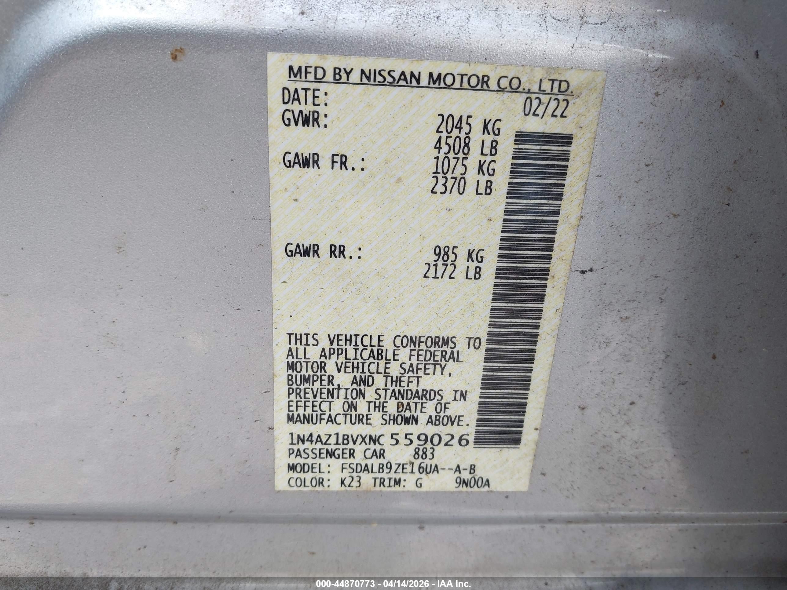NISSAN LEAF image 9