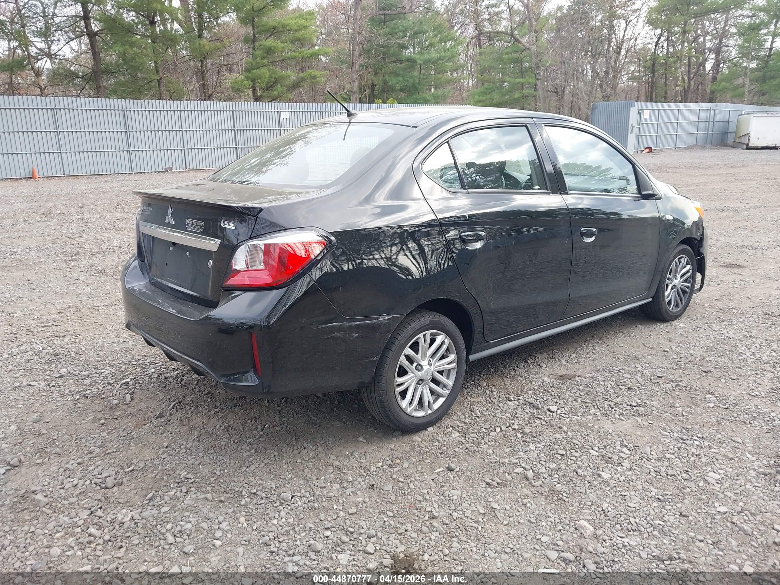 MITSUBISHI MIRAGE image 4