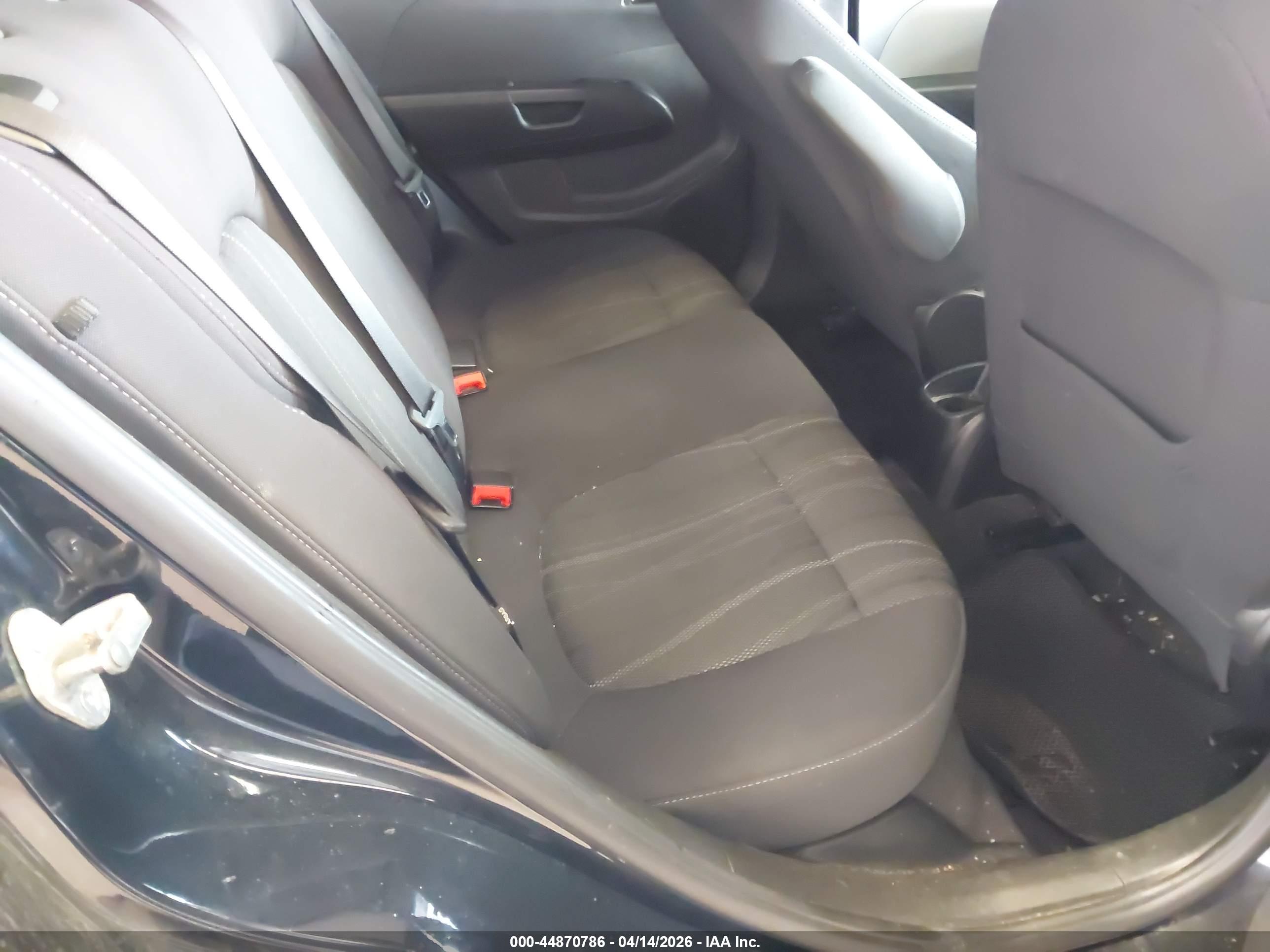 CHEVROLET SONIC image 8