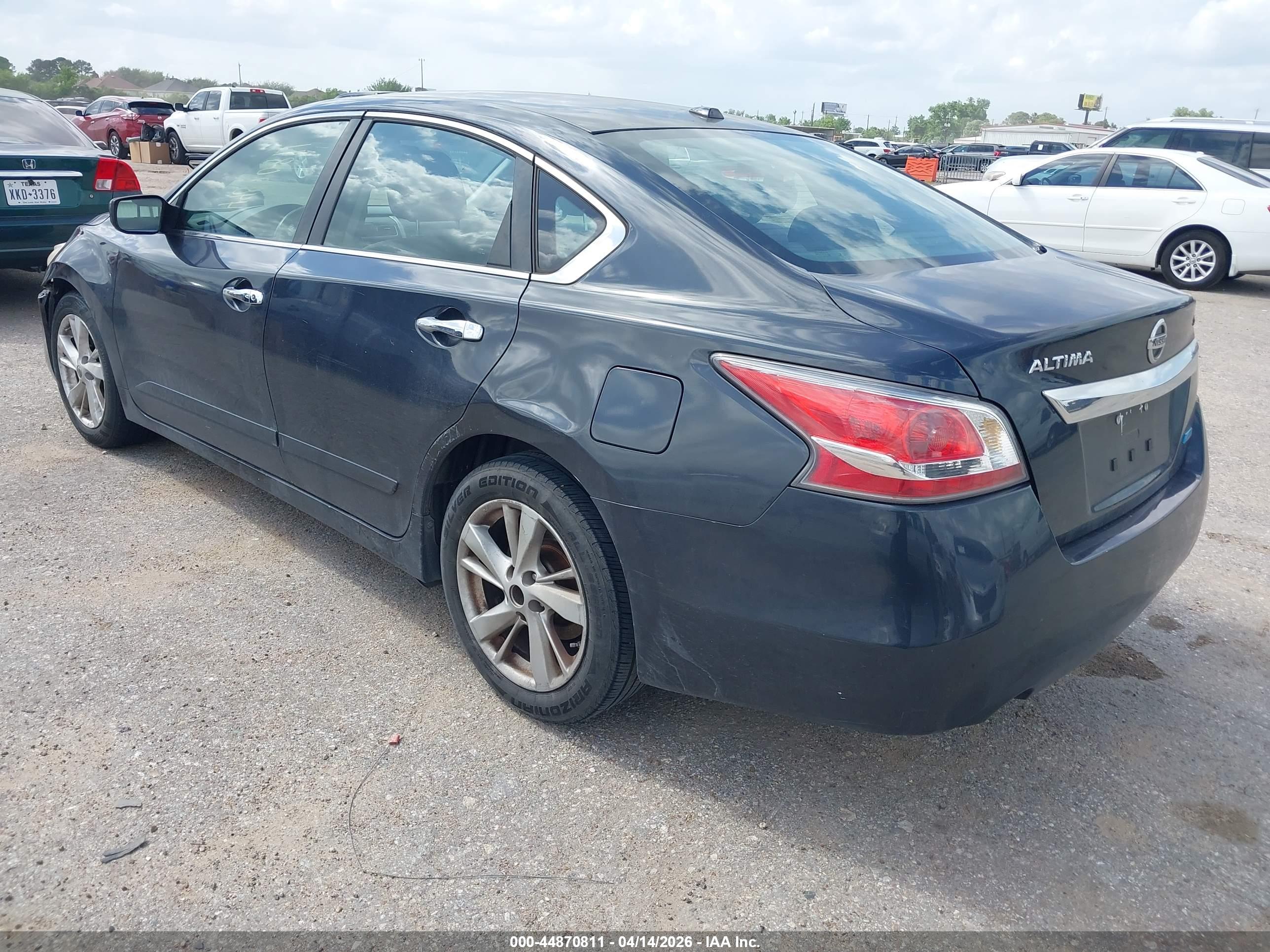 NISSAN ALTIMA image 3