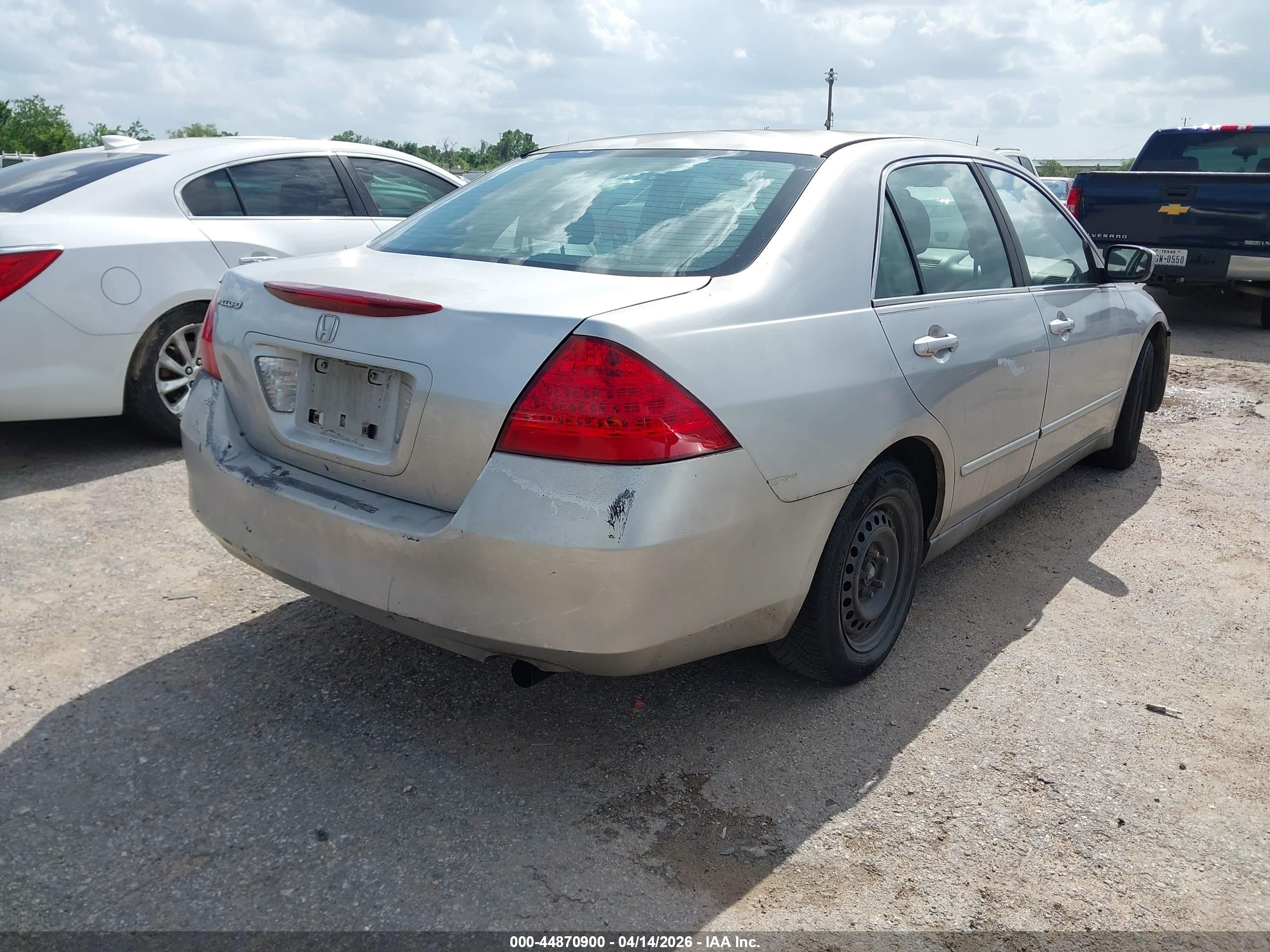 HONDA ACCORD image 4
