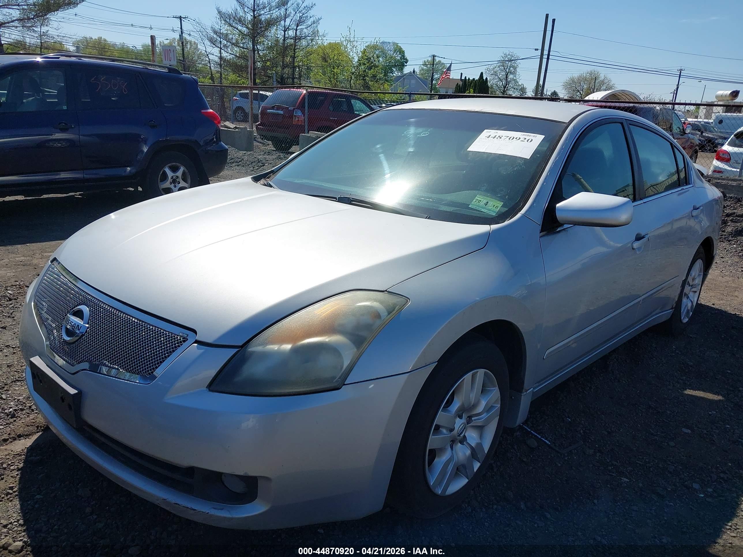 NISSAN ALTIMA image 6