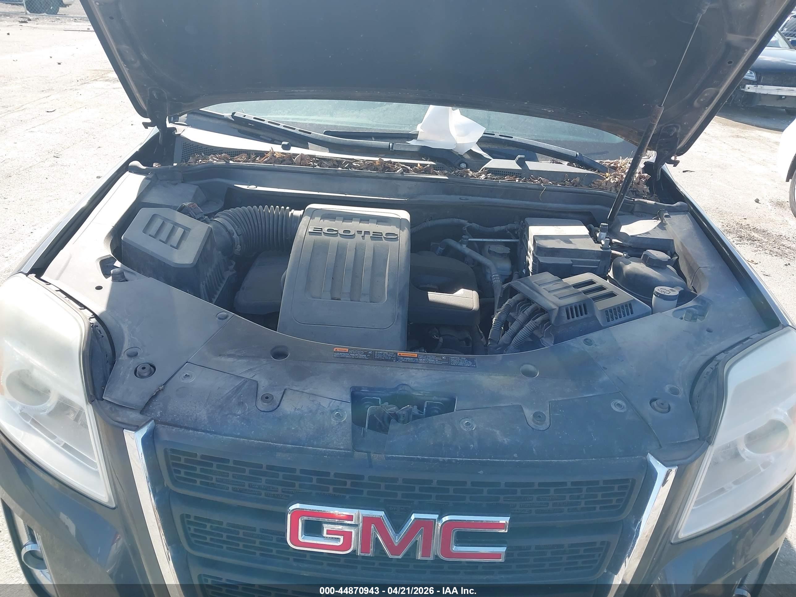 GMC TERRAIN image 10