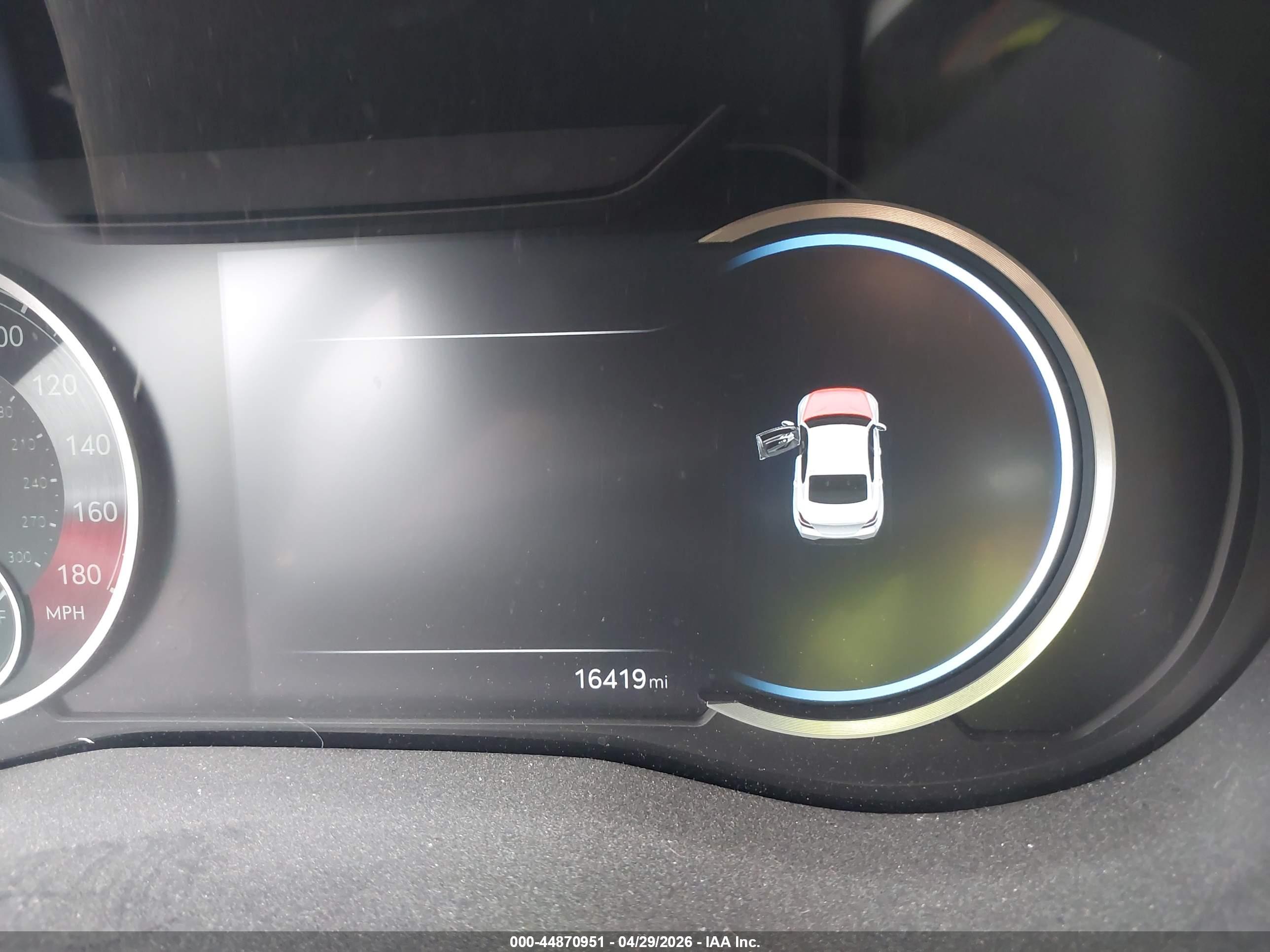 GENESIS G70 image 7