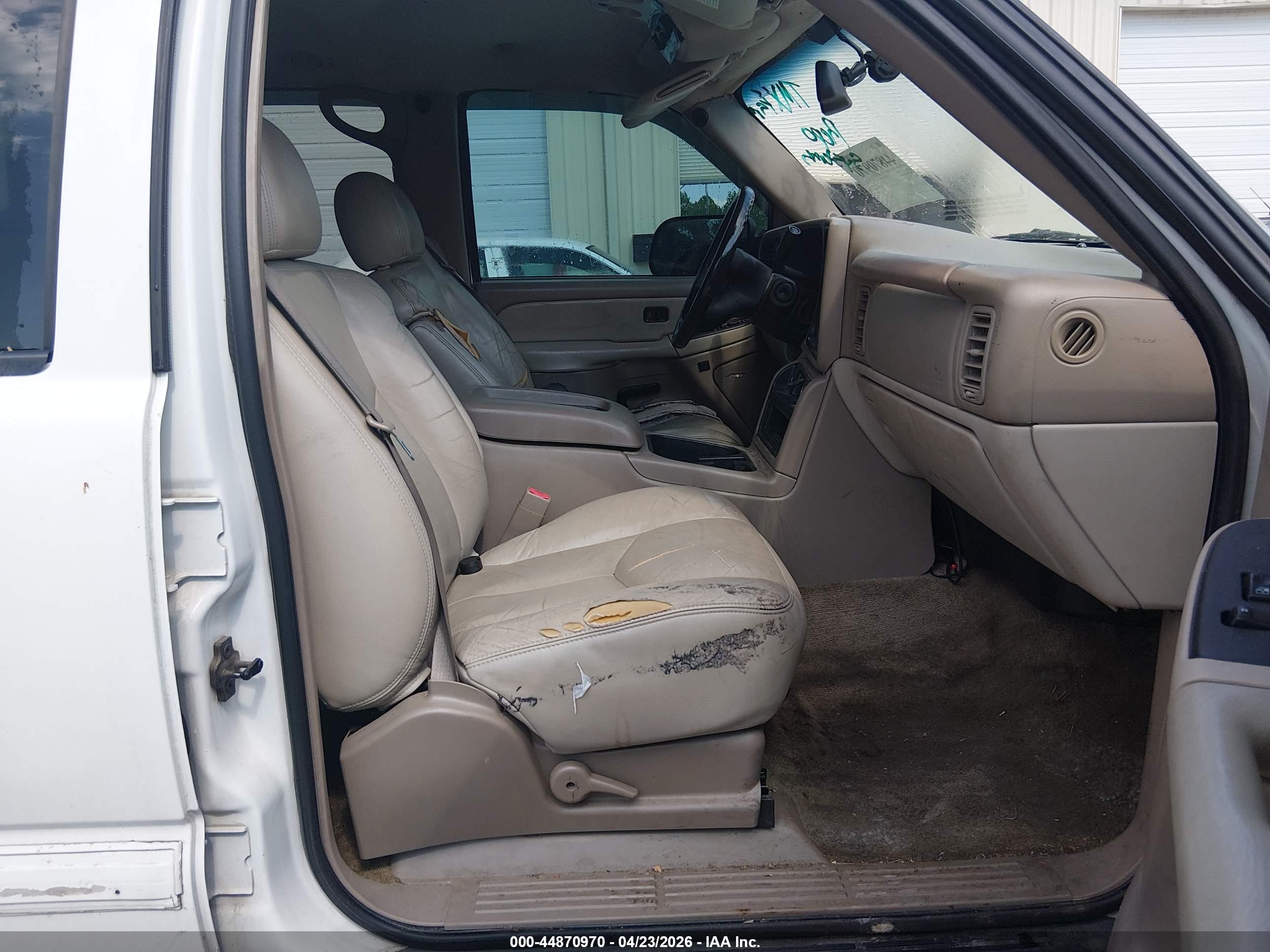 GMC YUKON image 5