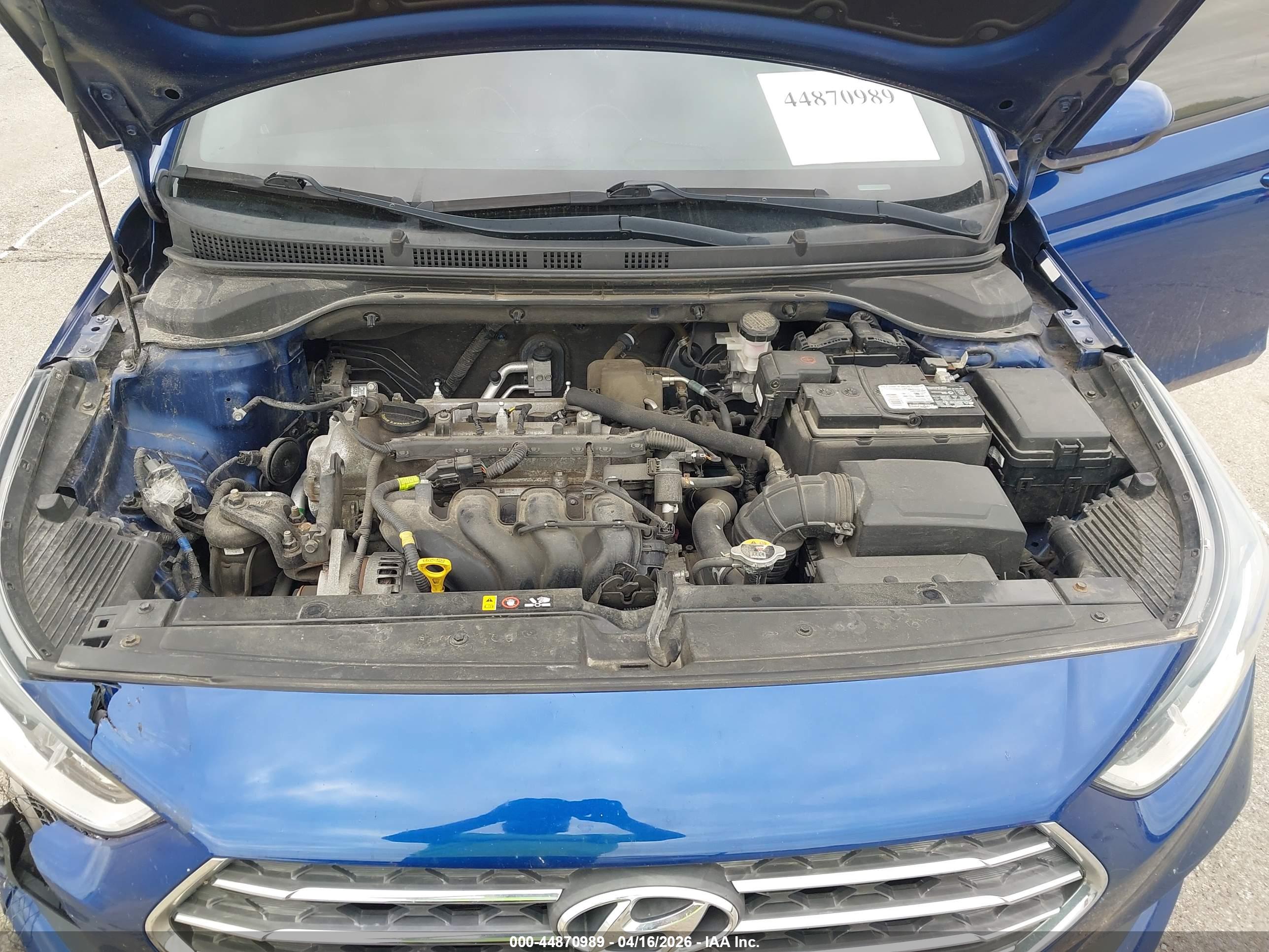 HYUNDAI ACCENT image 10