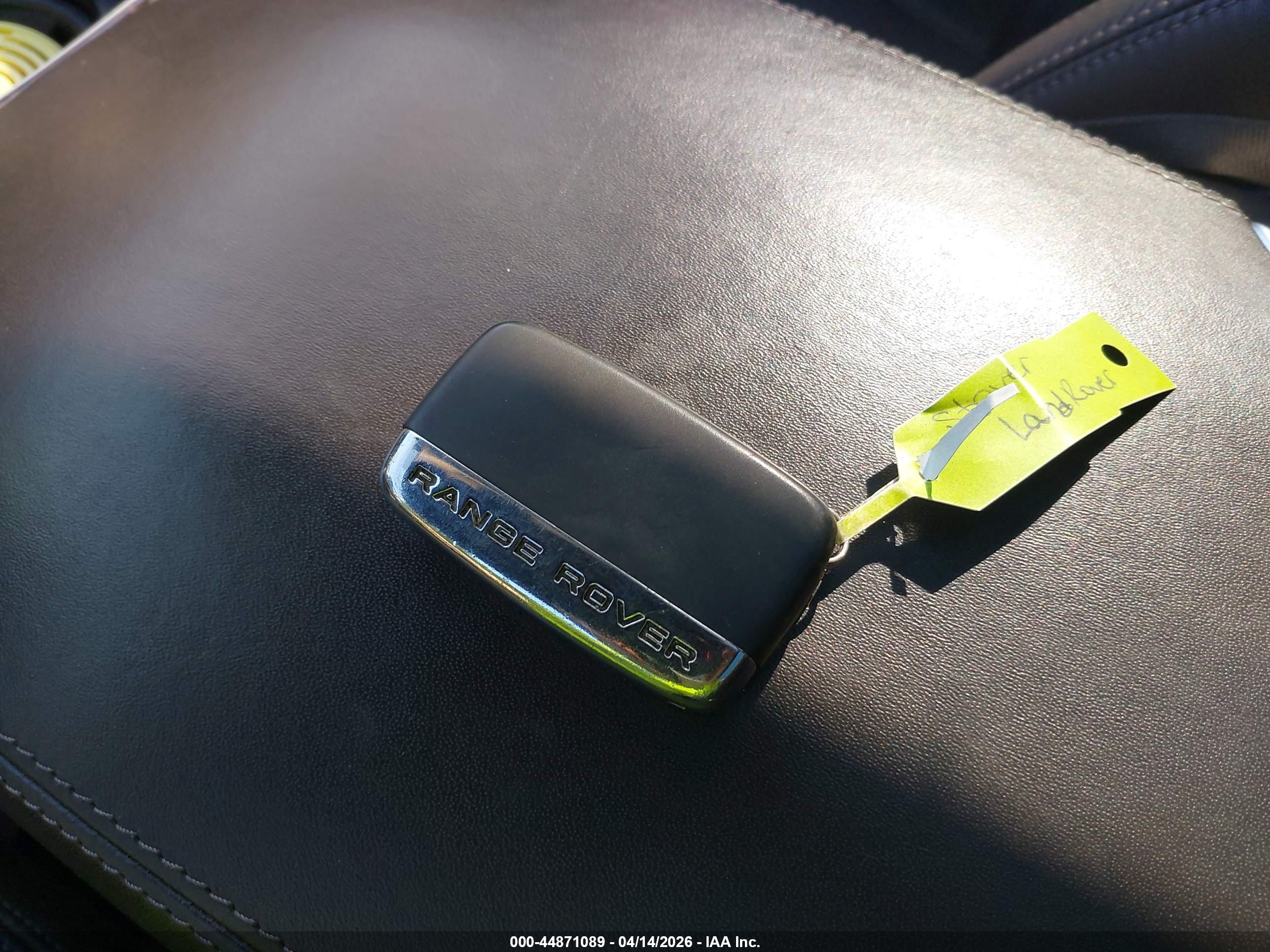 LAND ROVER image 11