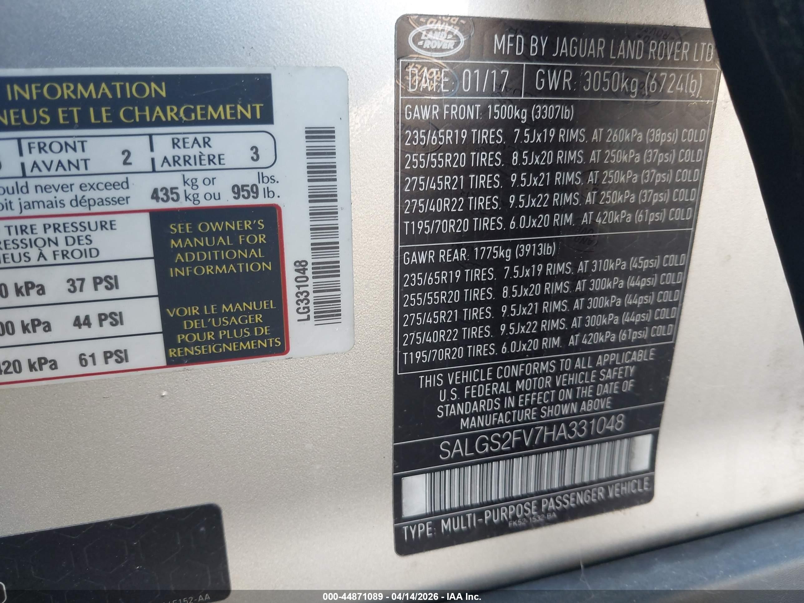 LAND ROVER image 9