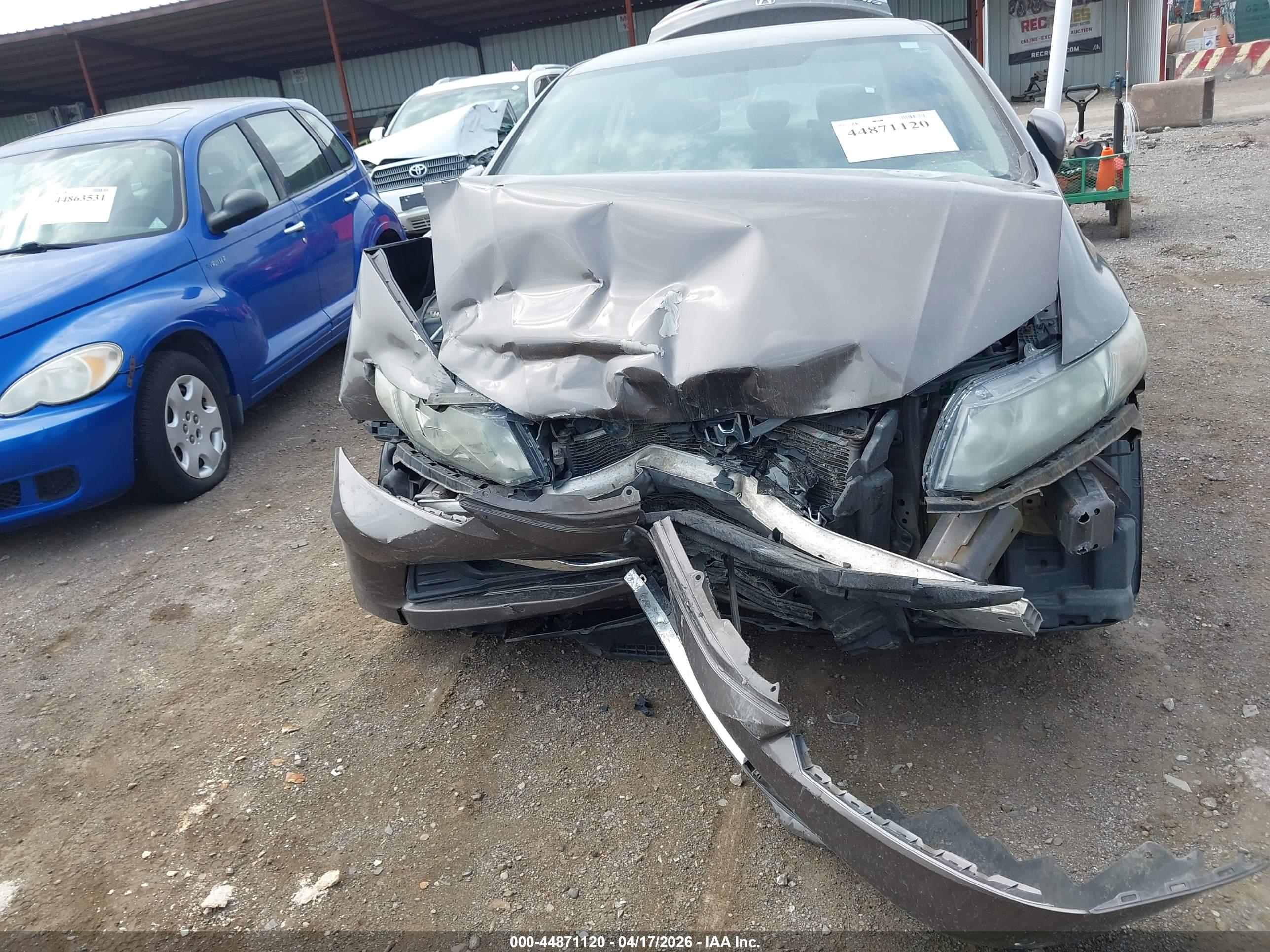 HONDA CIVIC image 6